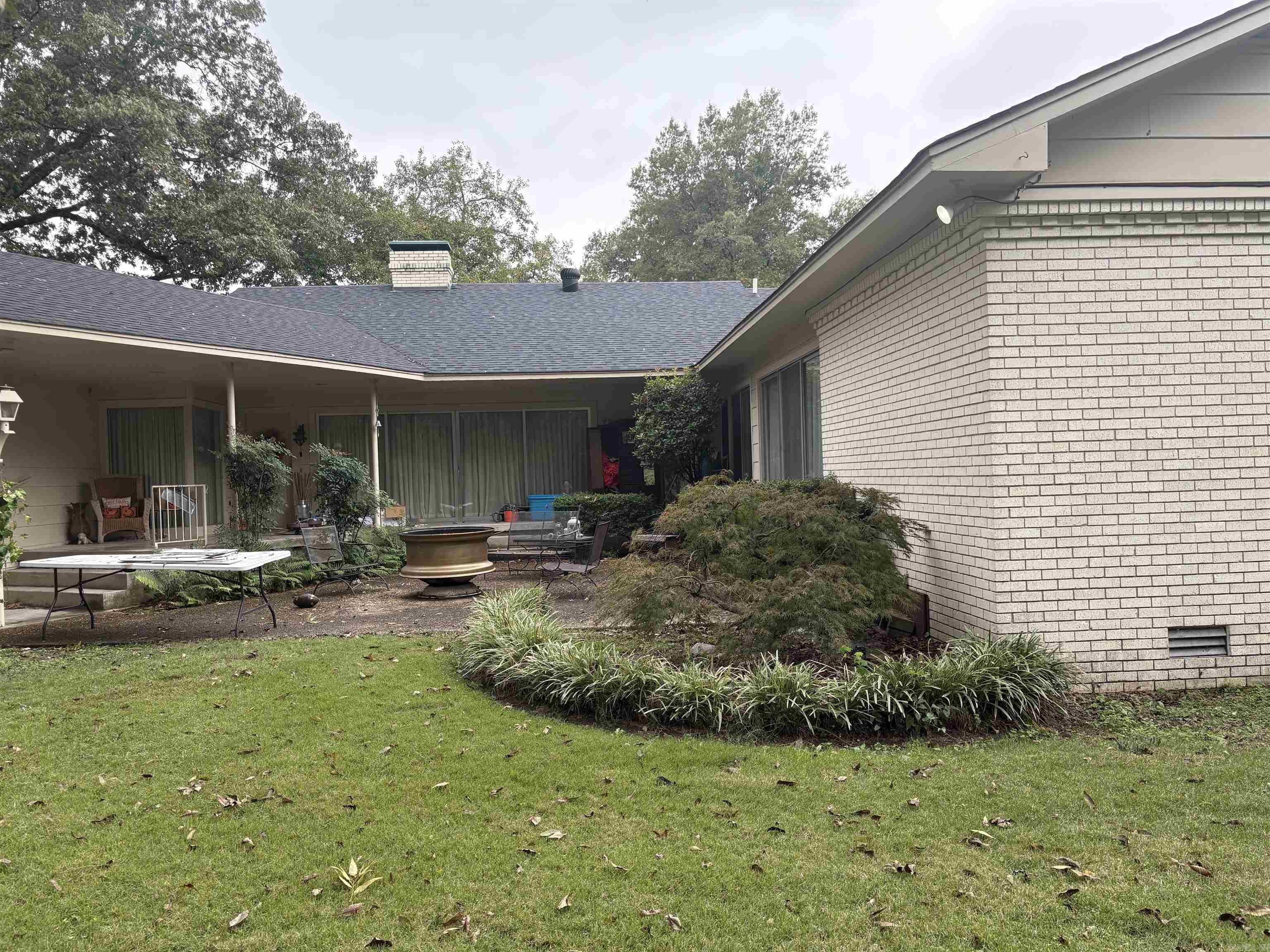 117 Brasfield Property Photo 8