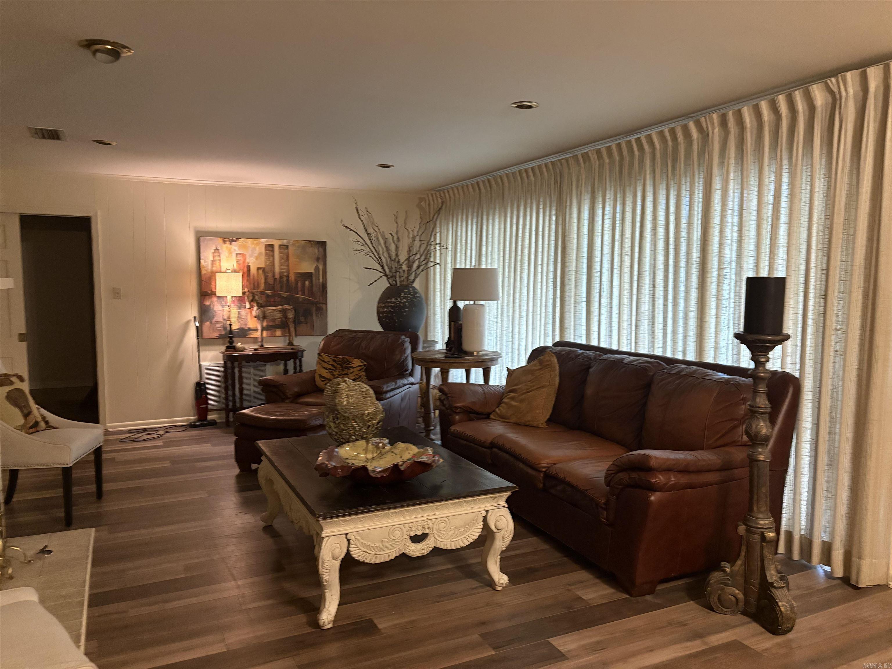 117 Brasfield Property Photo 10