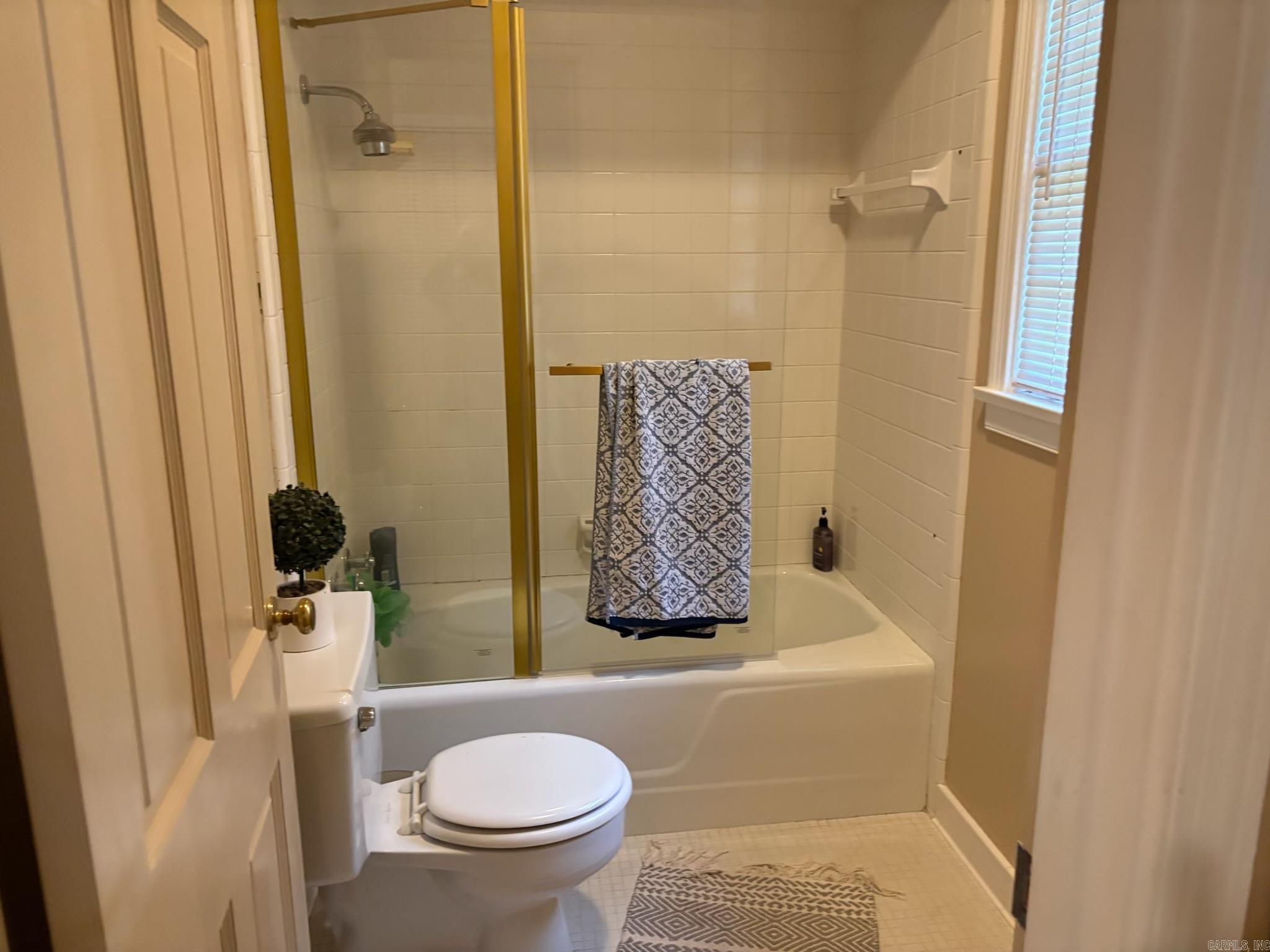117 Brasfield Property Photo 37
