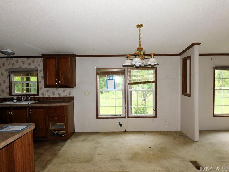 350 Tram Estates Lane Property Photo 8