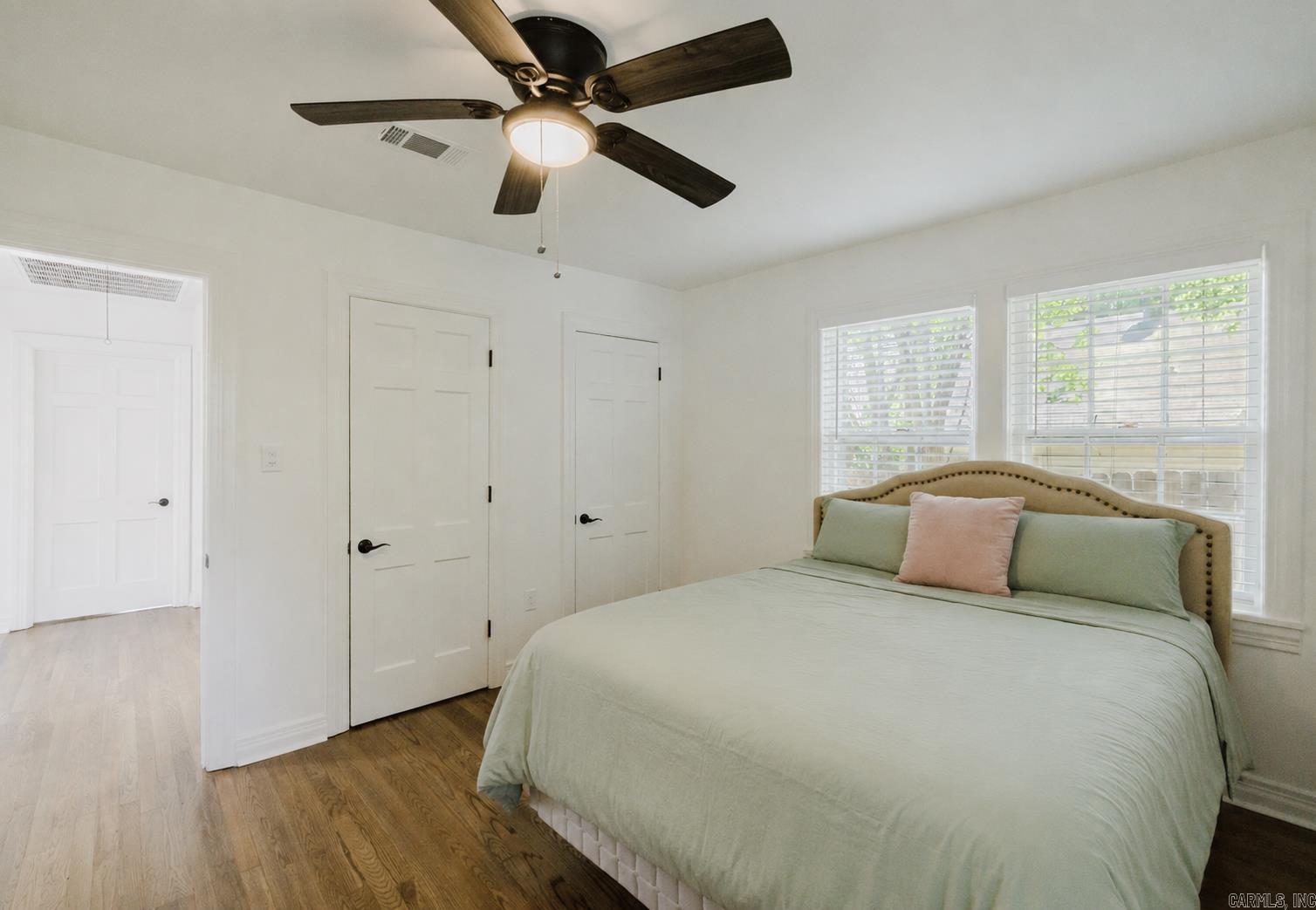 213 E Narroway Property Photo 33