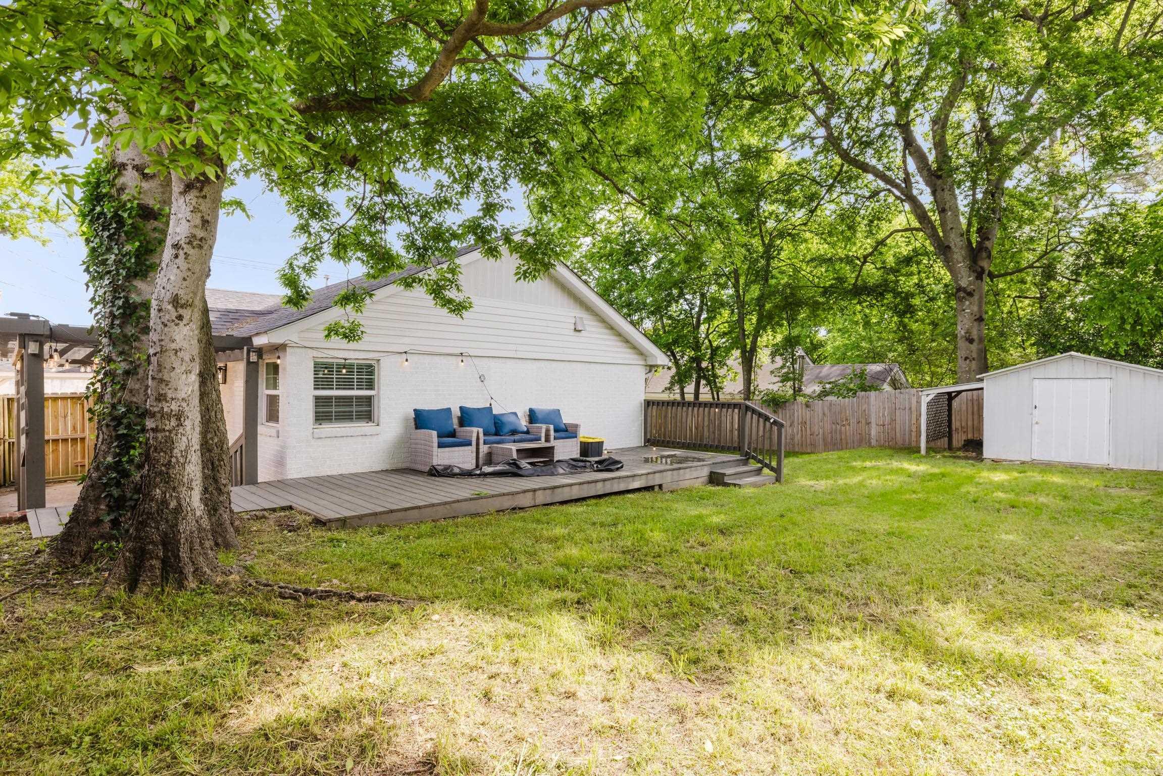 213 E Narroway Property Photo 40