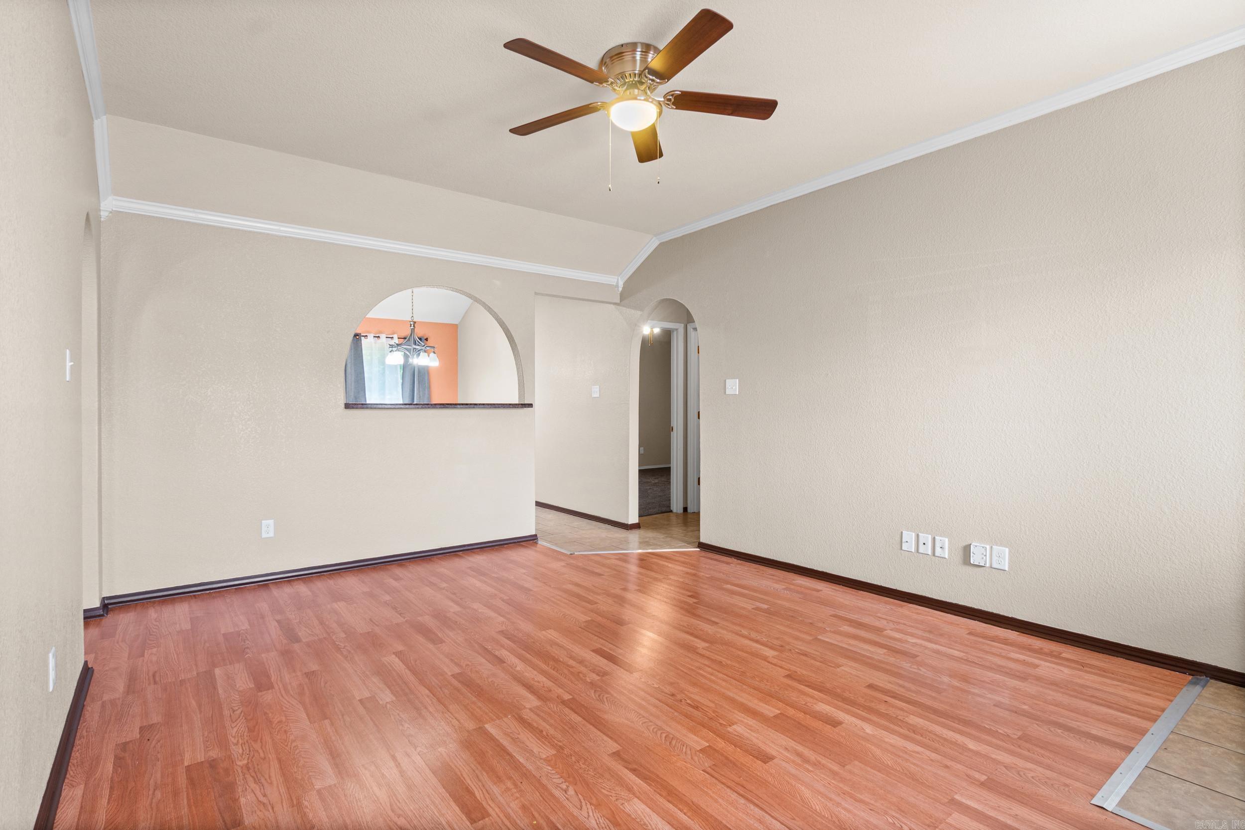 14616 Woodside Place Loop Property Photo 7