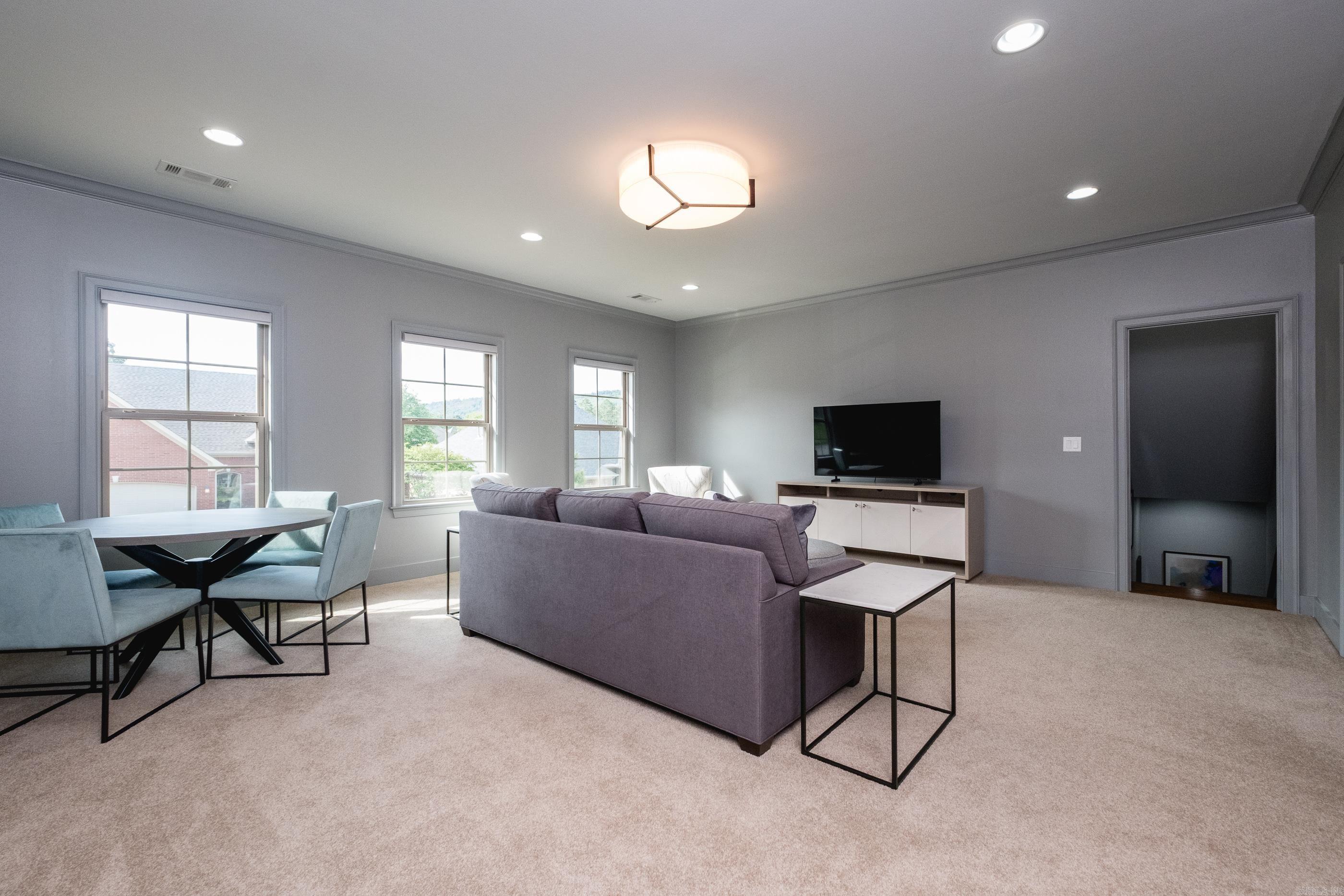 5 Miramar Court Property Photo 40