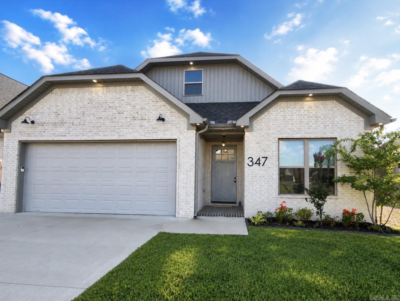 347 Fletcher Loop Property Photo 1