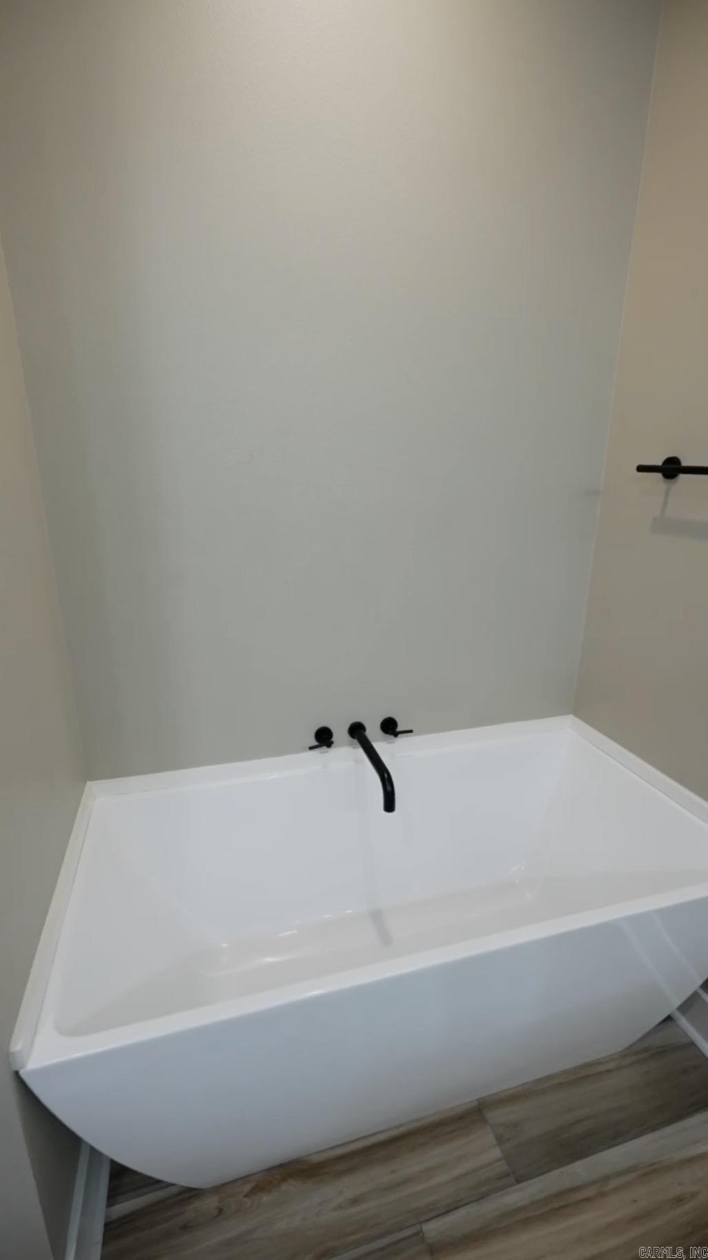347 Fletcher Loop Property Photo 13
