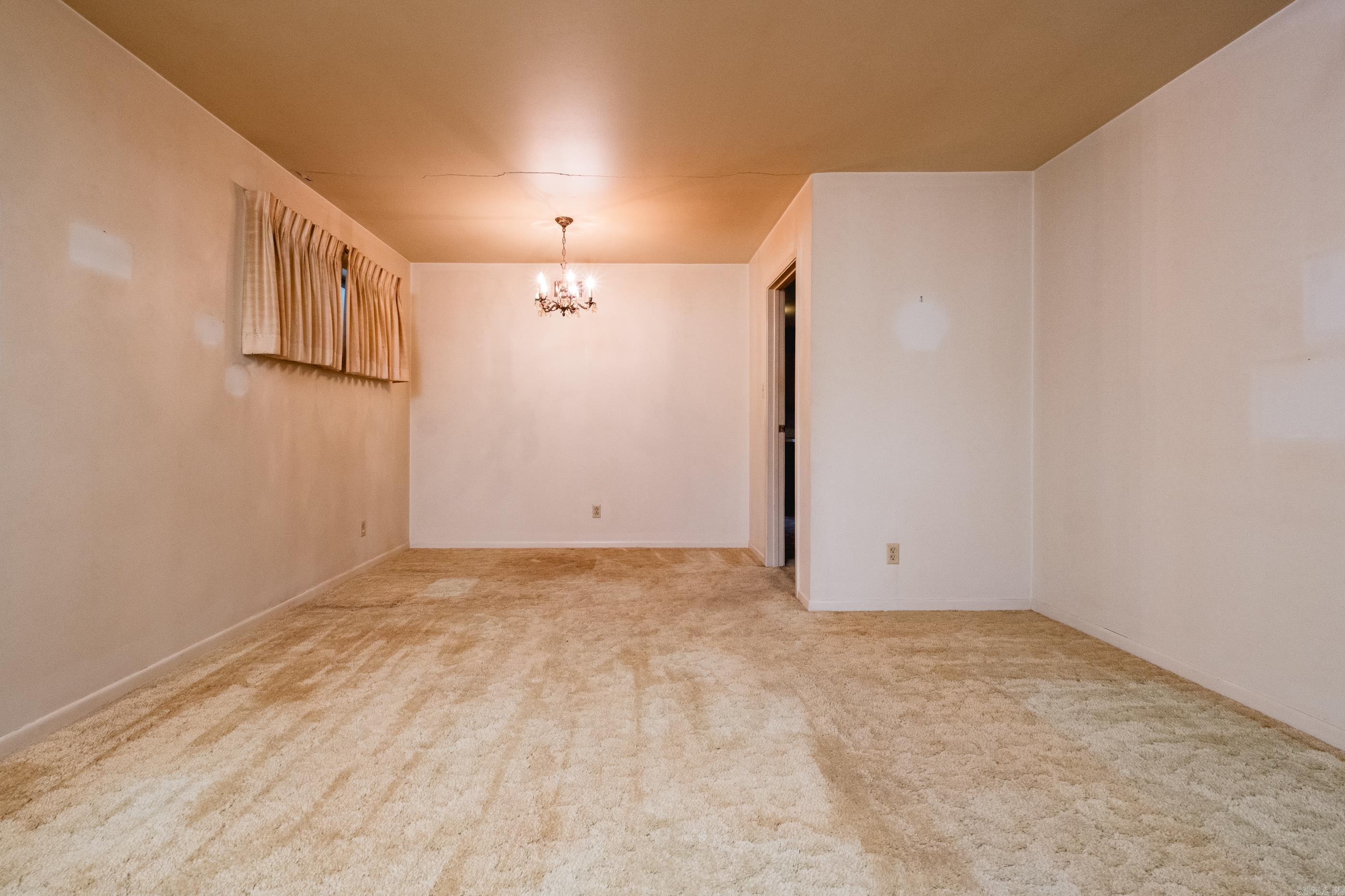 6809 Sandpiper Property Photo 7