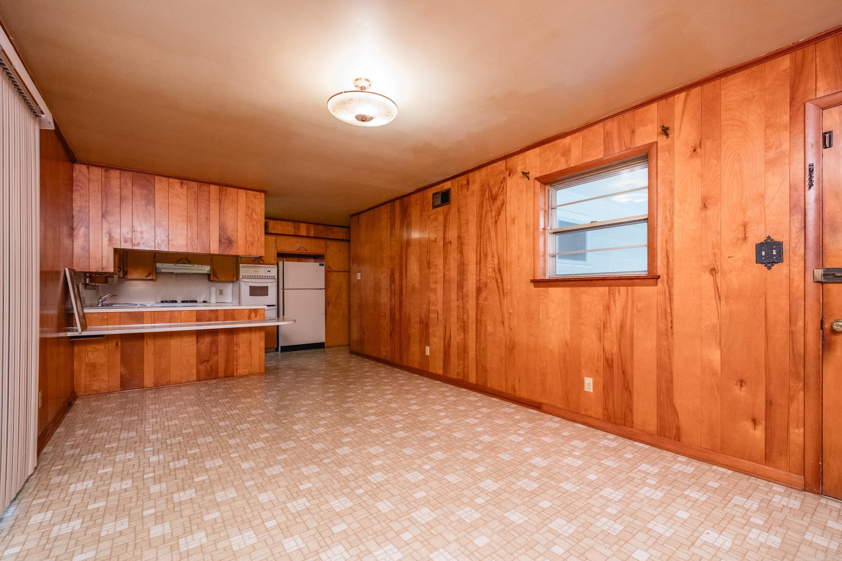 6809 Sandpiper Property Photo 14