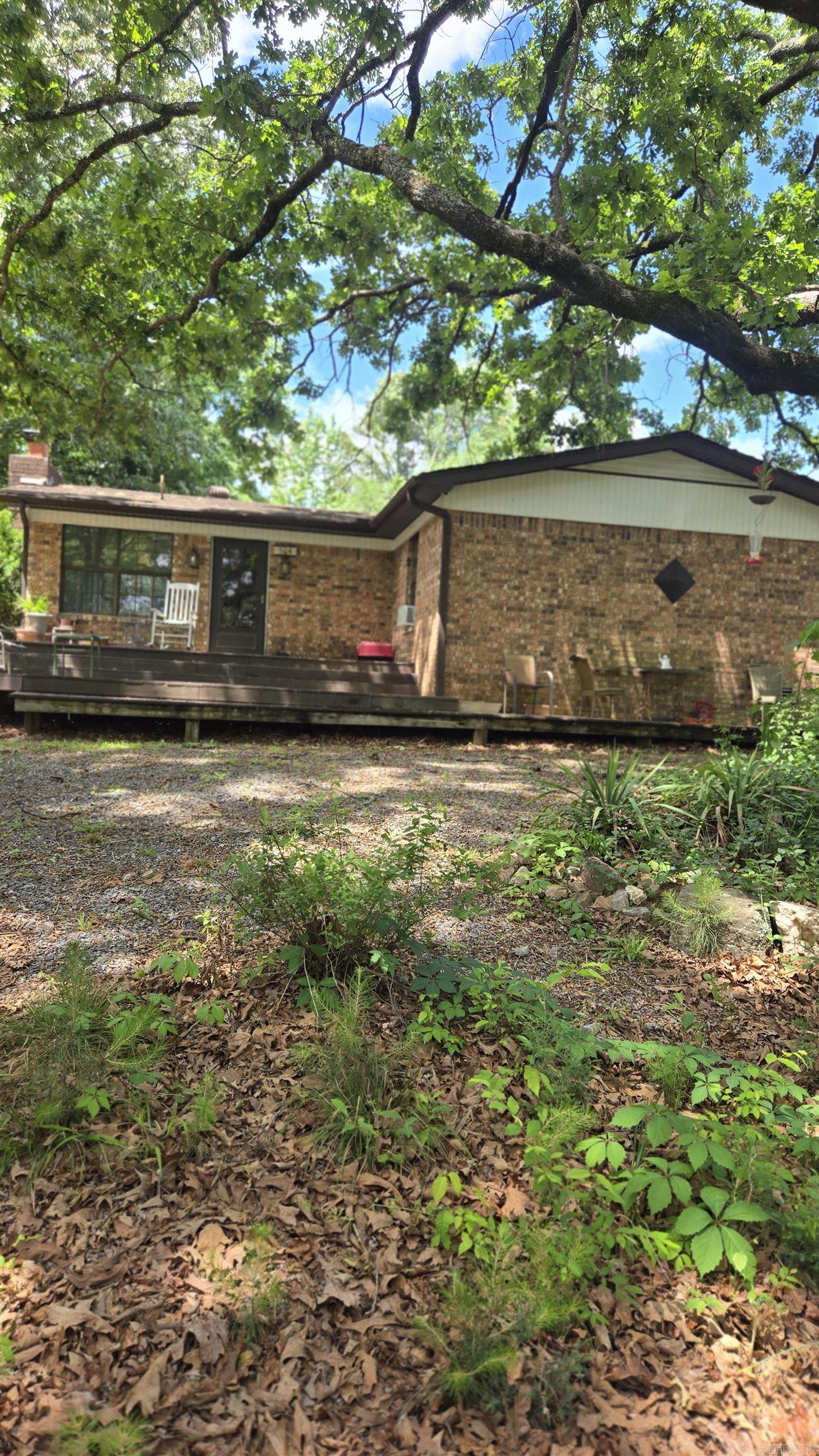 504 W Glazy Peau Property Photo 3