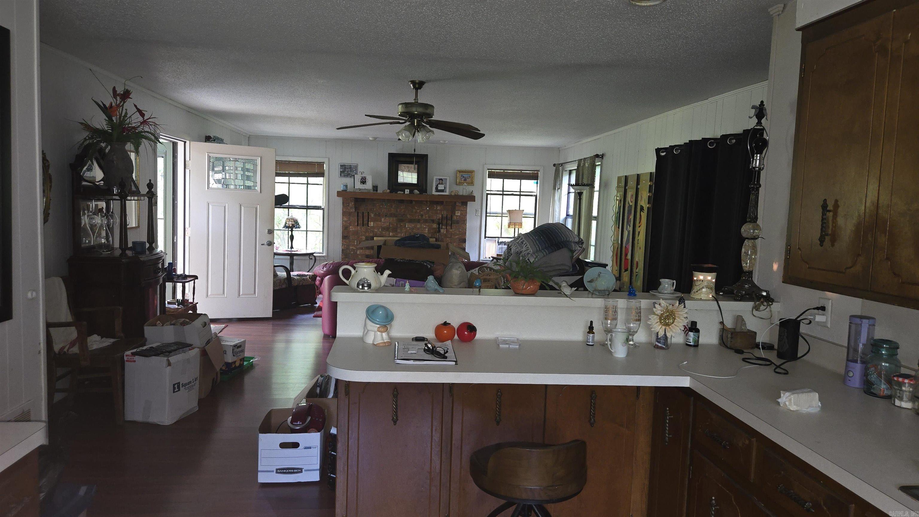 504 W Glazy Peau Property Photo 14
