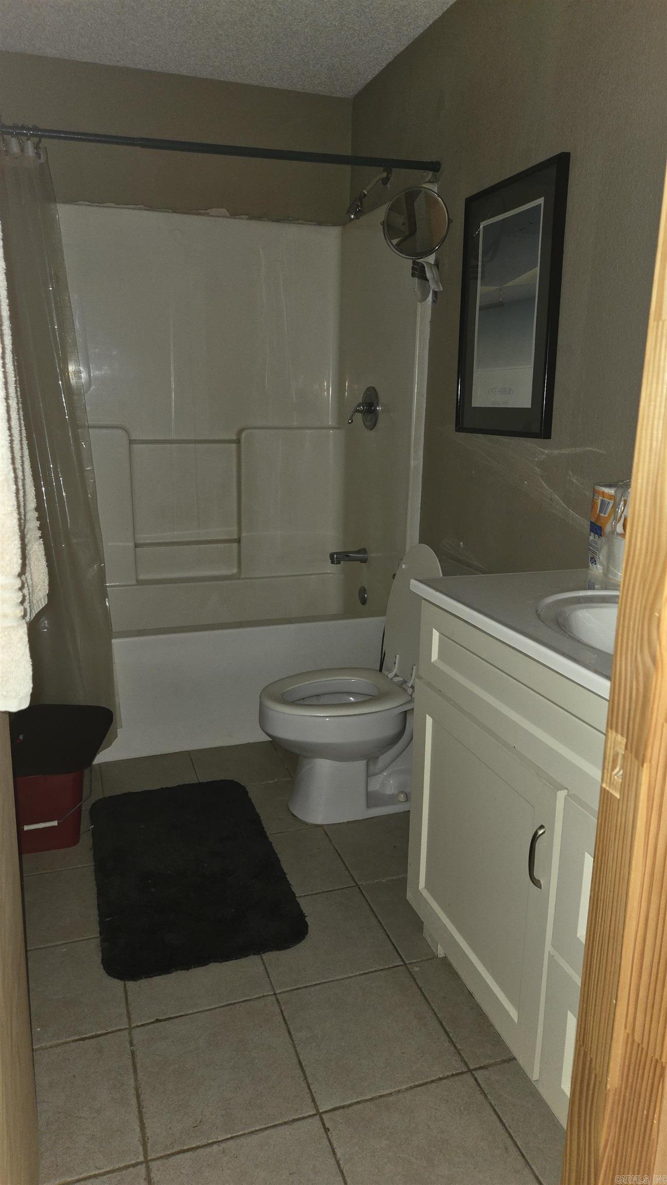 504 W Glazy Peau Property Photo 19