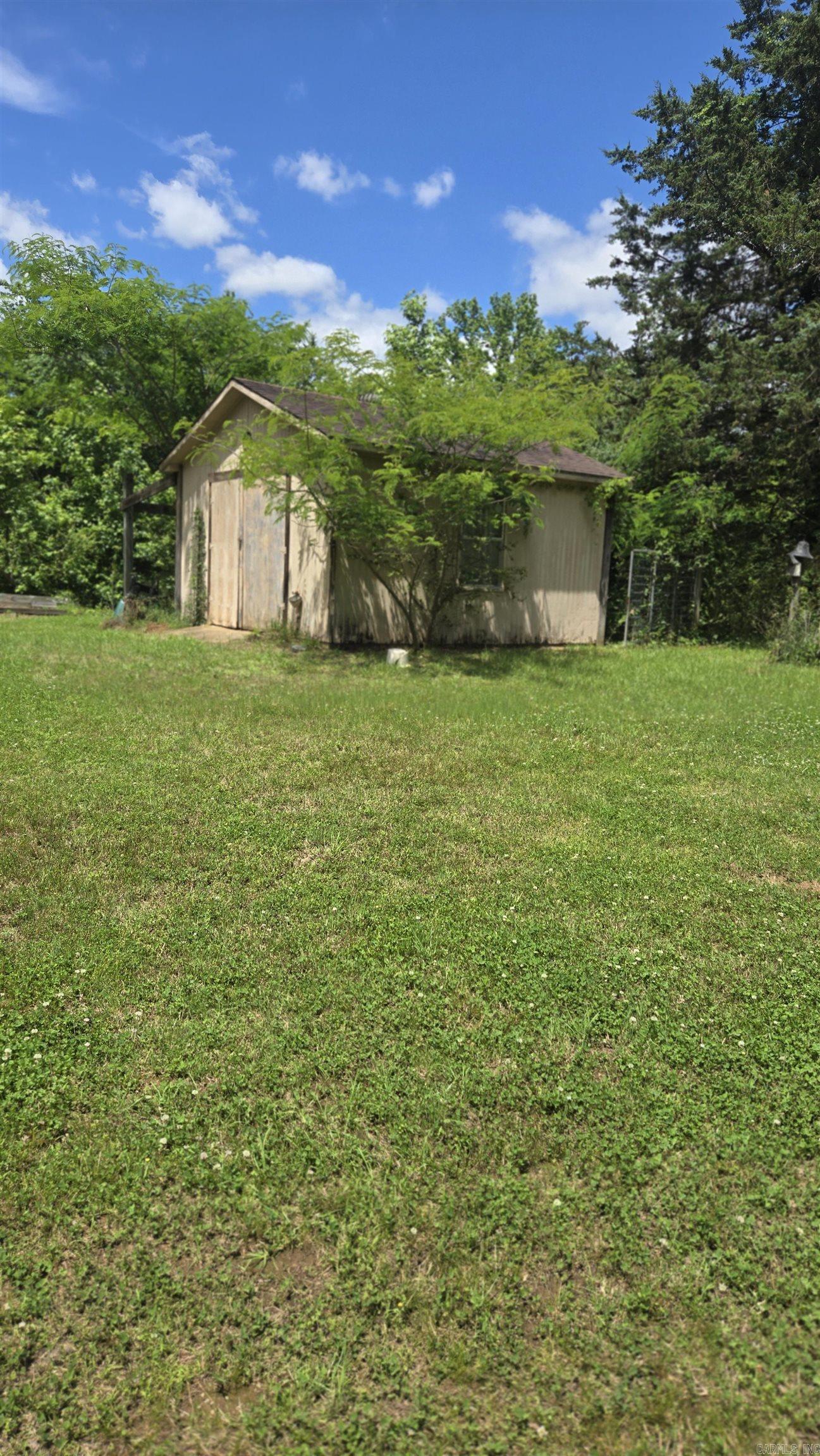 504 W Glazy Peau Property Photo 30