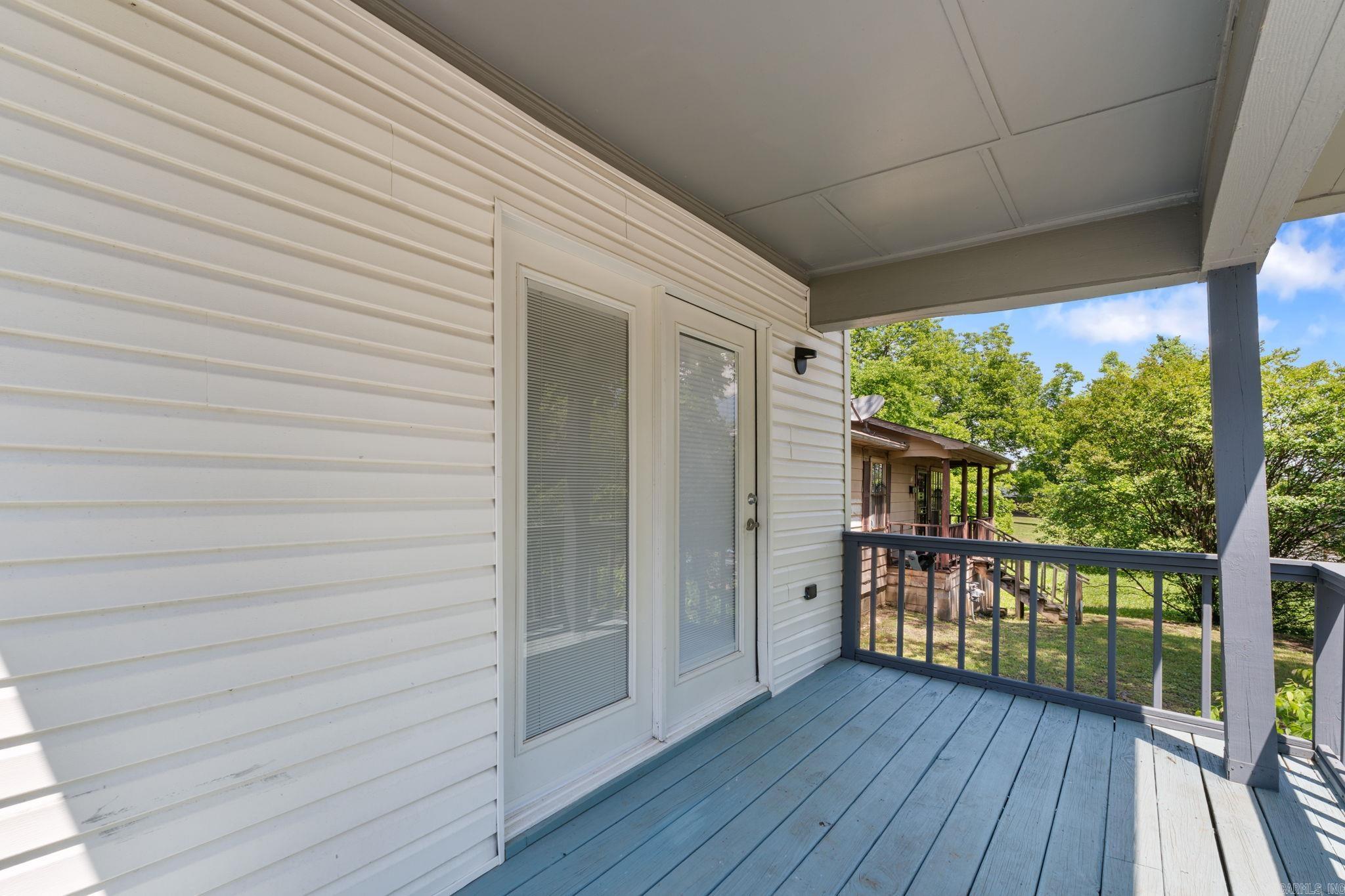 1112 Hanger Street Property Photo 4