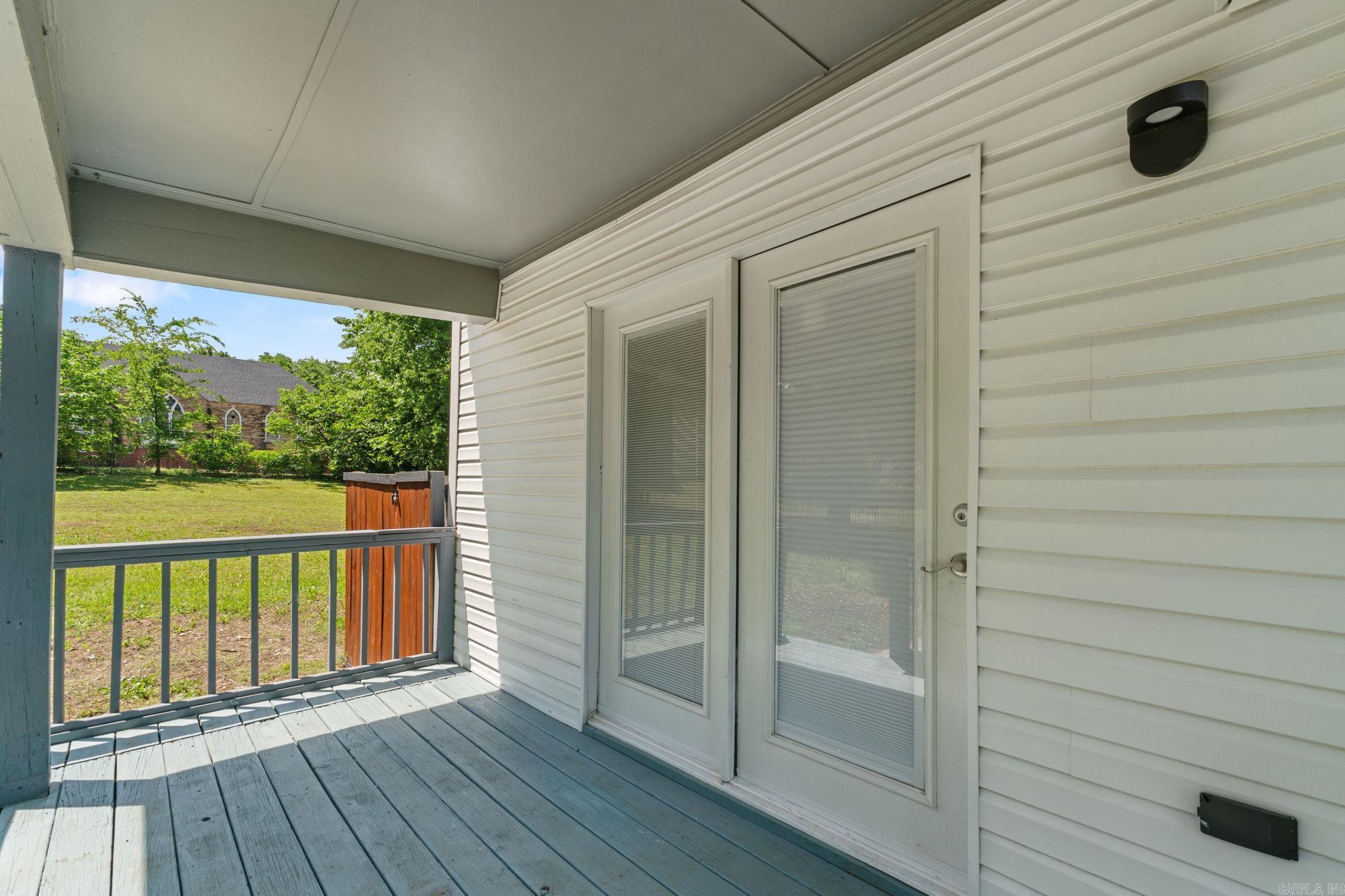 1112 Hanger Street Property Photo 7