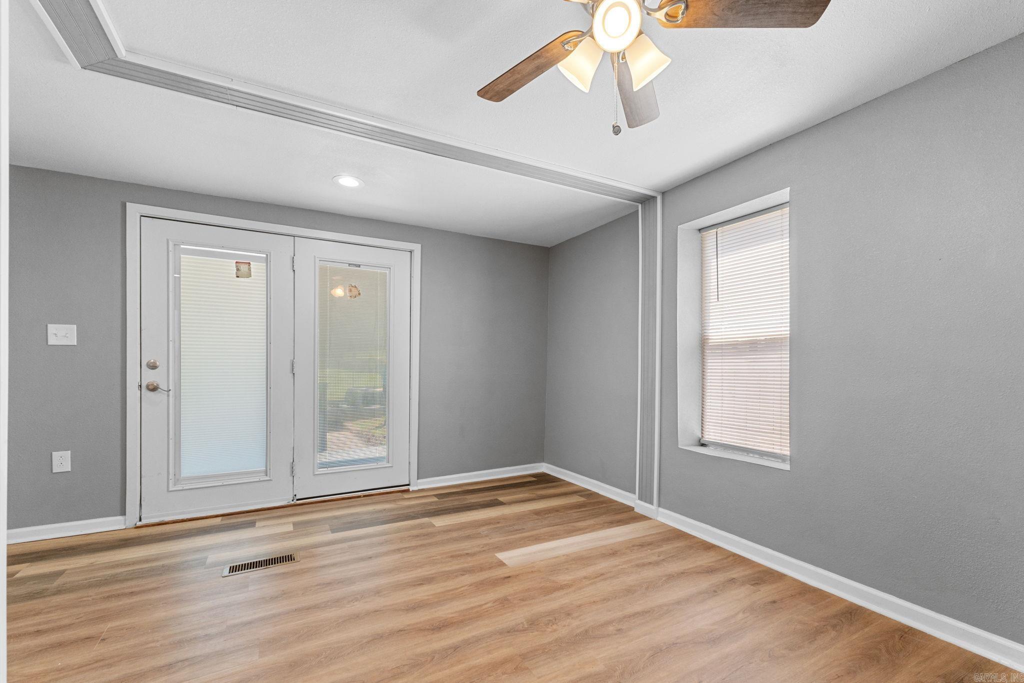 1112 Hanger Street Property Photo 10