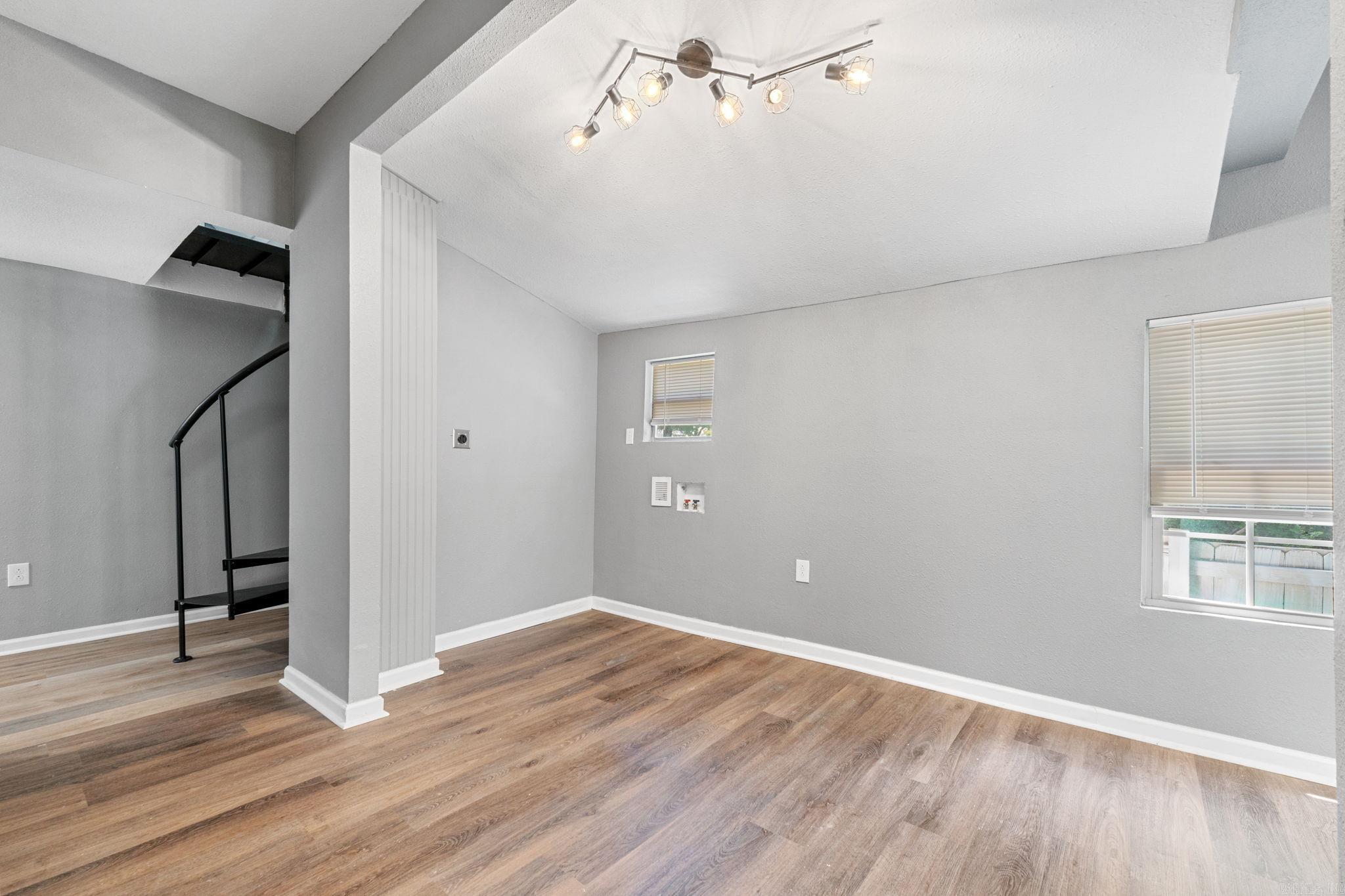 1112 Hanger Street Property Photo 16