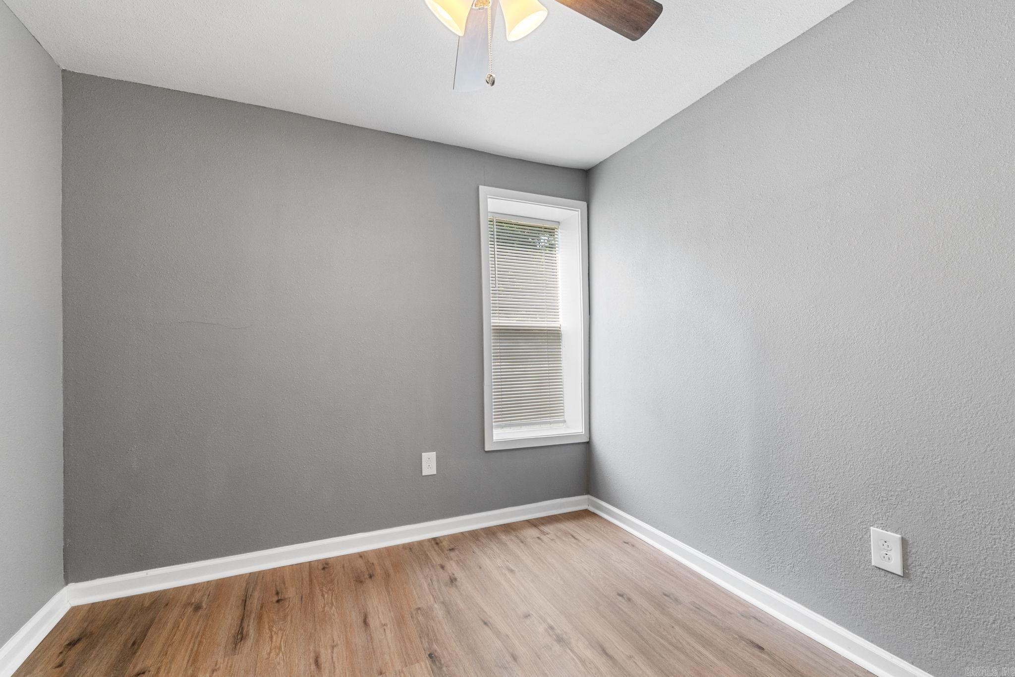 1112 Hanger Street Property Photo 23