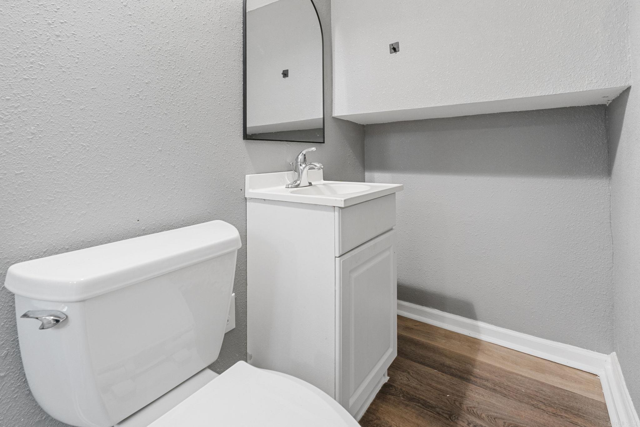 1112 Hanger Street Property Photo 30