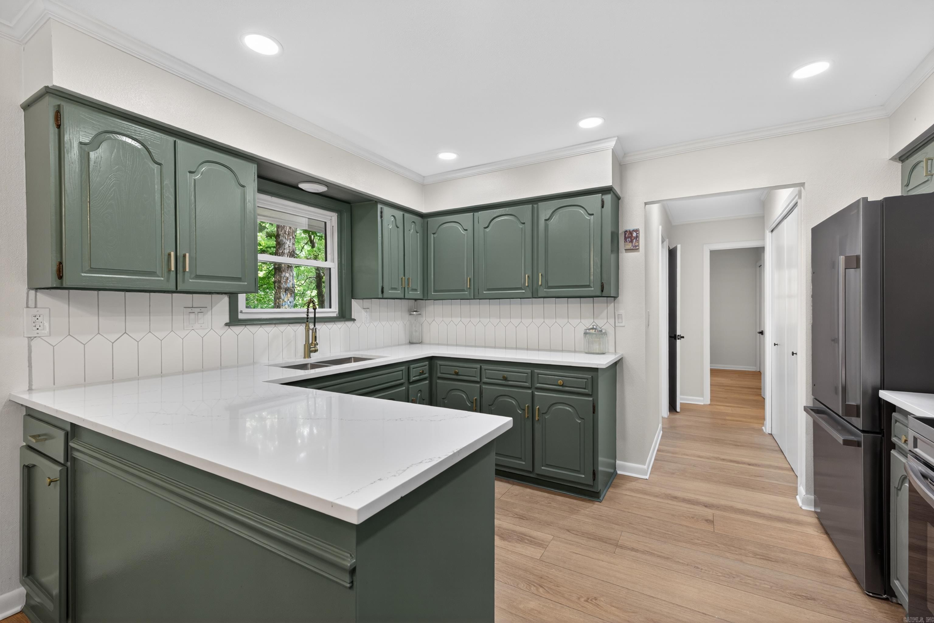 8 Cambre Circle Property Photo 1