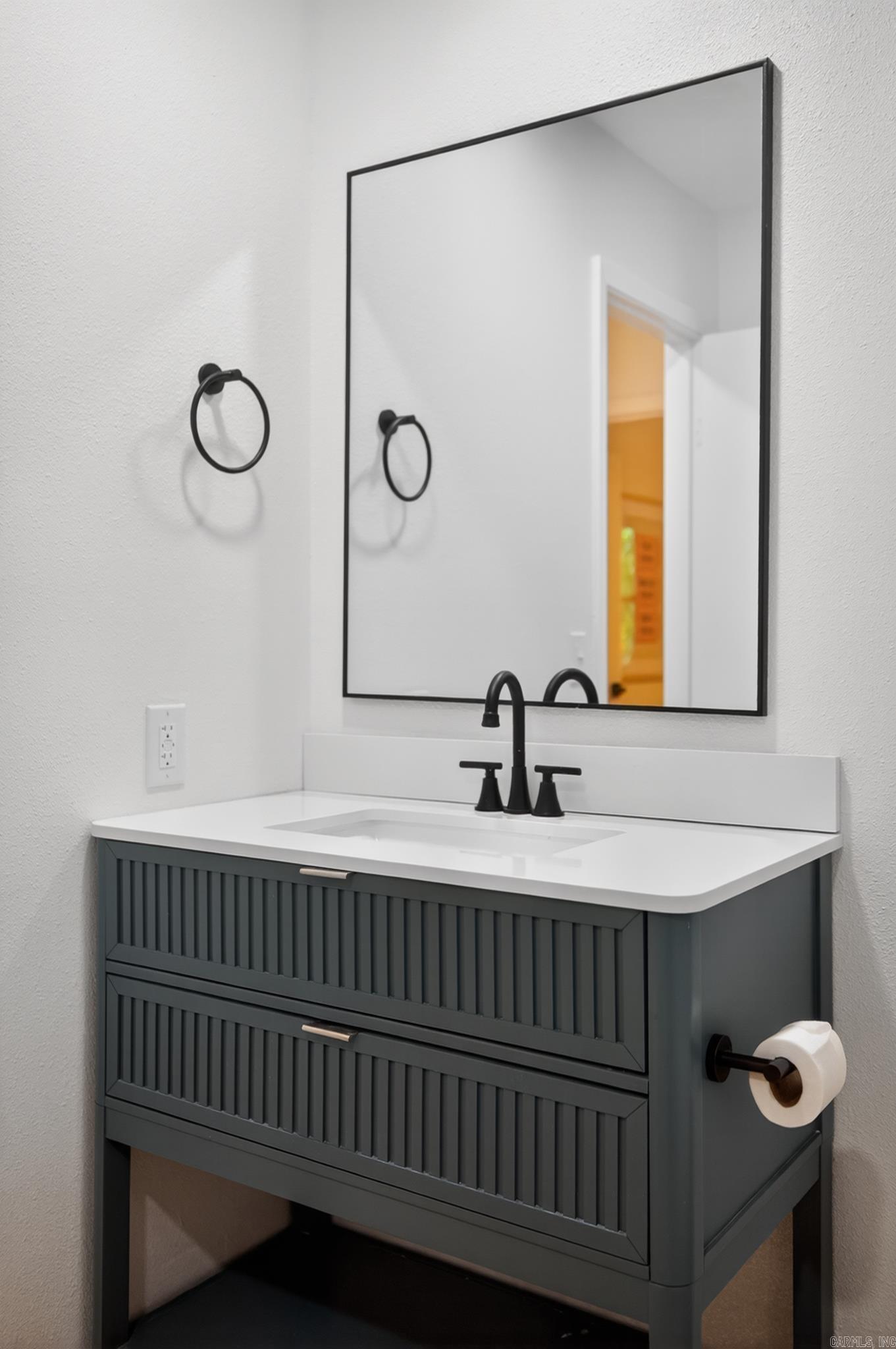 8 Cambre Circle Property Photo 18