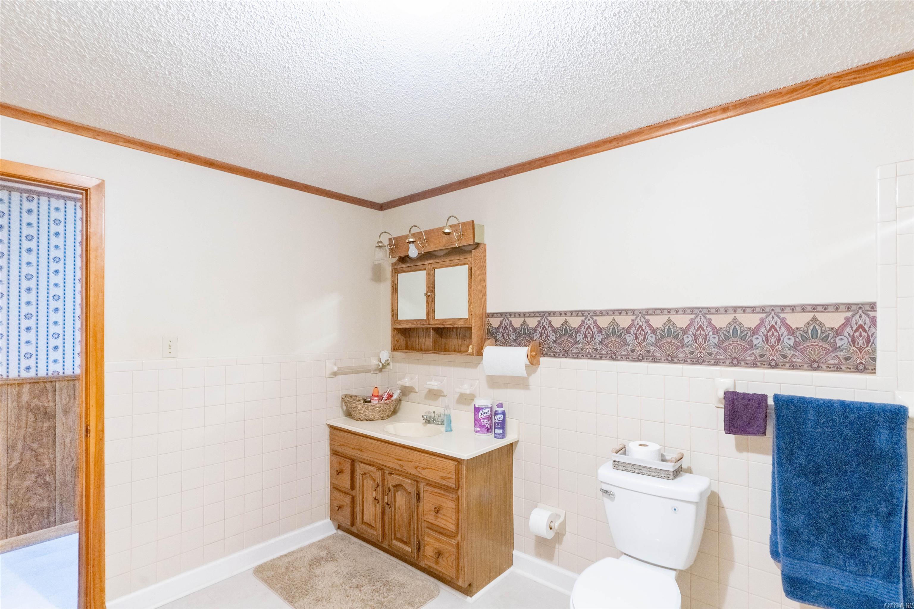 4040 Hwy 20 Property Photo 5
