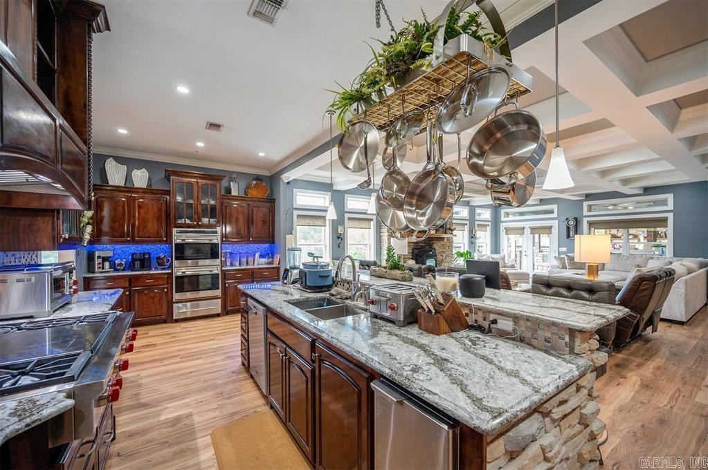 500 Rink Road Property Photo 12