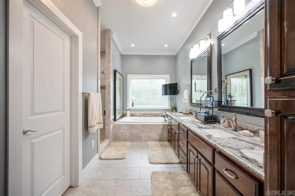 500 Rink Road Property Photo 17