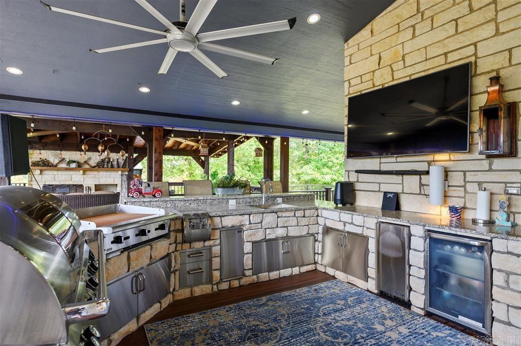 500 Rink Road Property Photo 24
