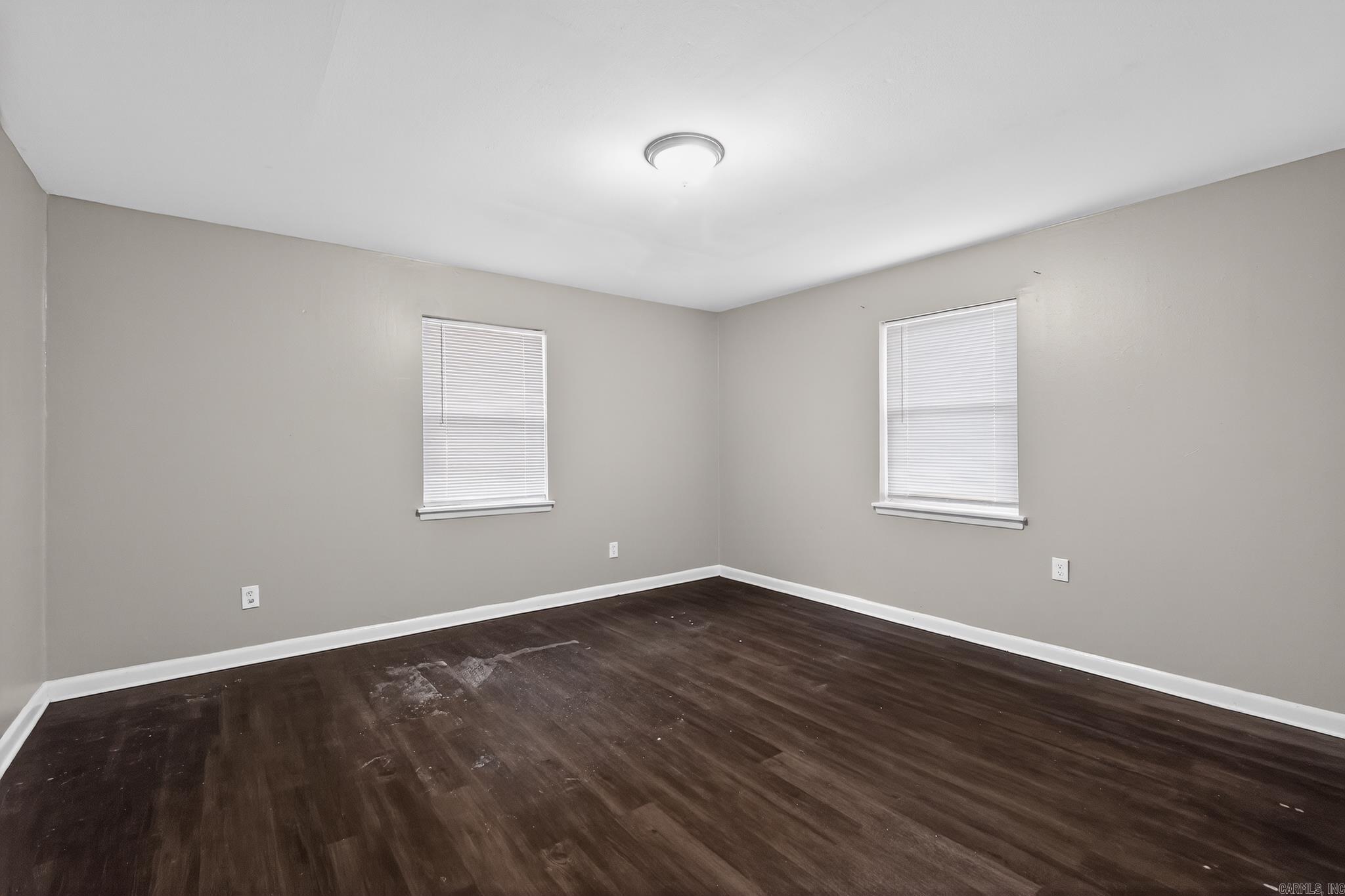 9923 Chicot Road Property Photo 11