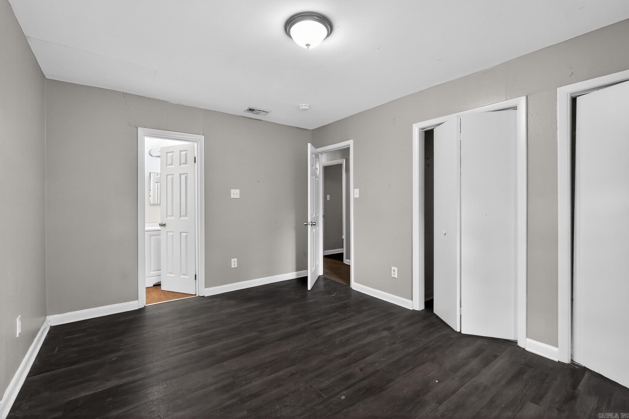 9923 Chicot Road Property Photo 26