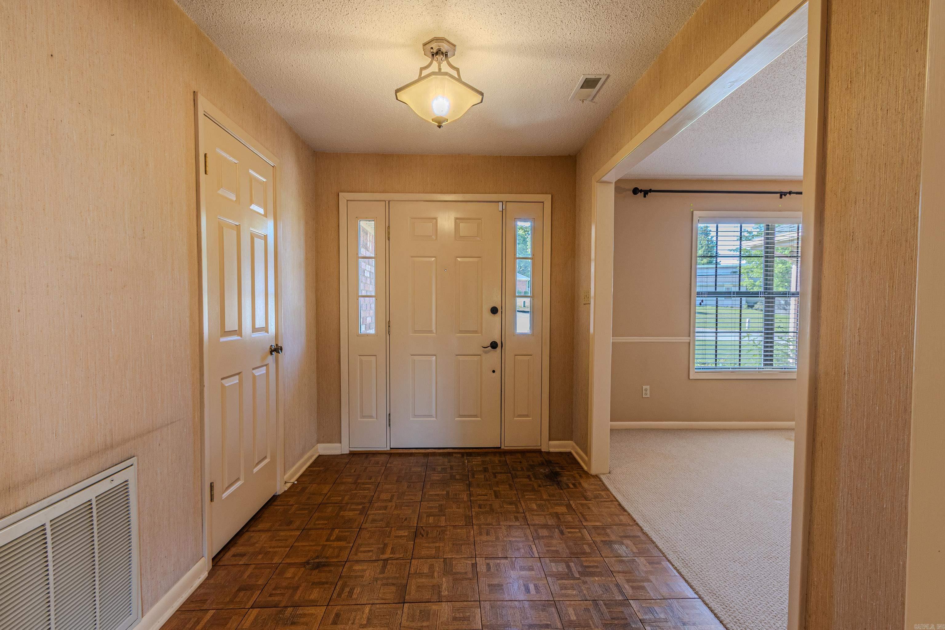 1720 Georgetown Circle Property Photo 12