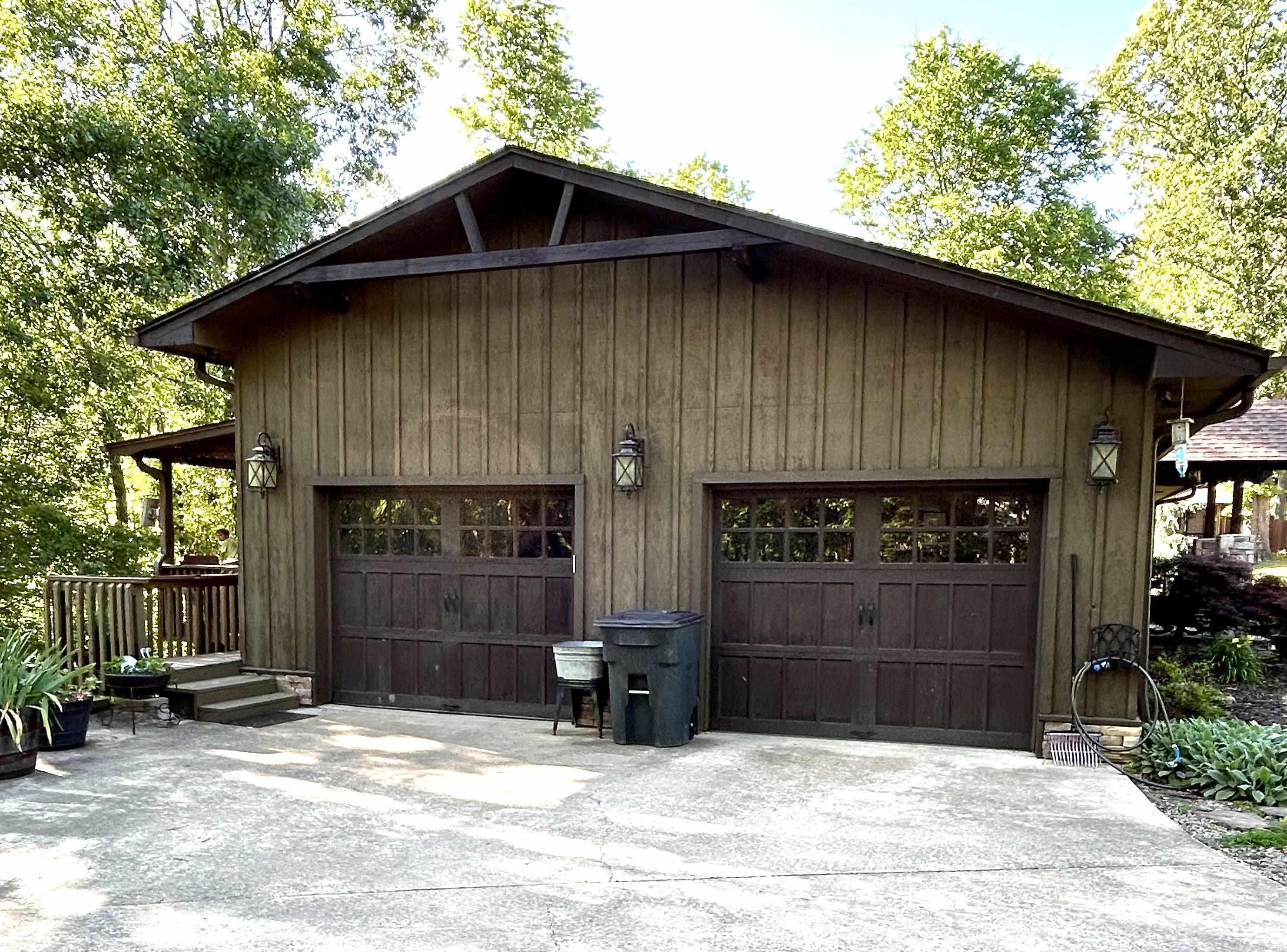 300 S Chinkapin Drive Property Photo 6