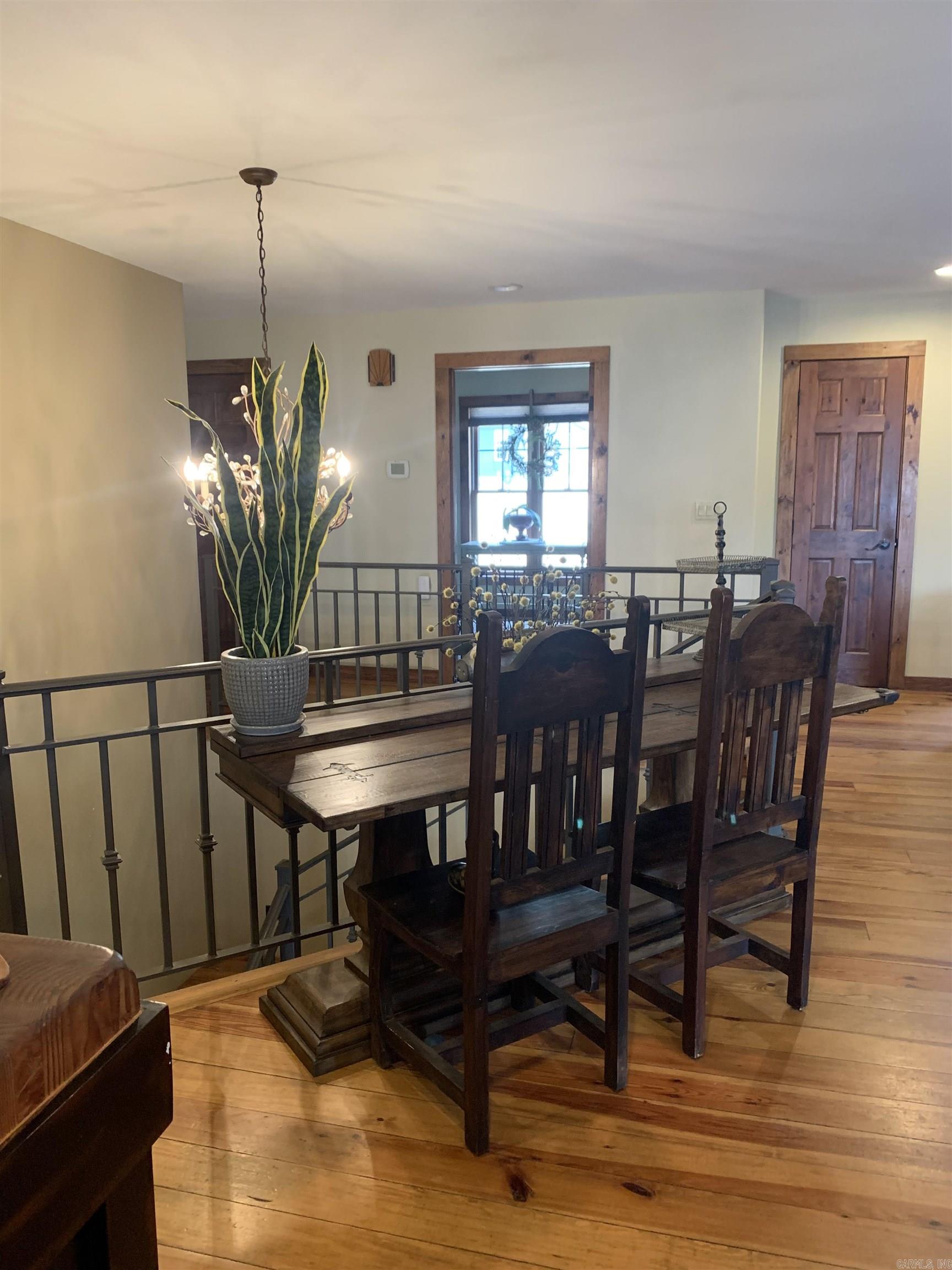 300 S Chinkapin Drive Property Photo 15