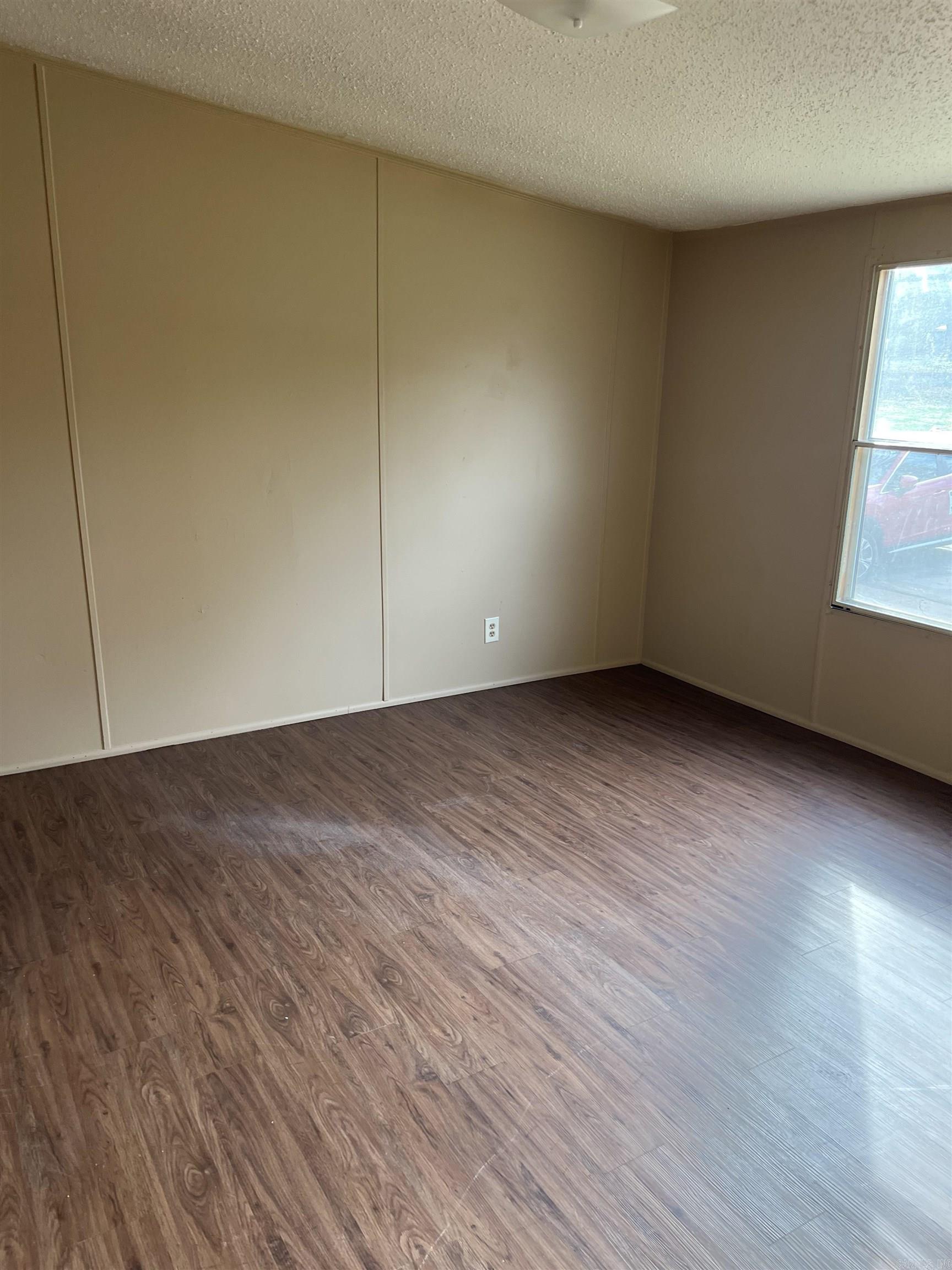 501 Girard Stret Property Photo 10