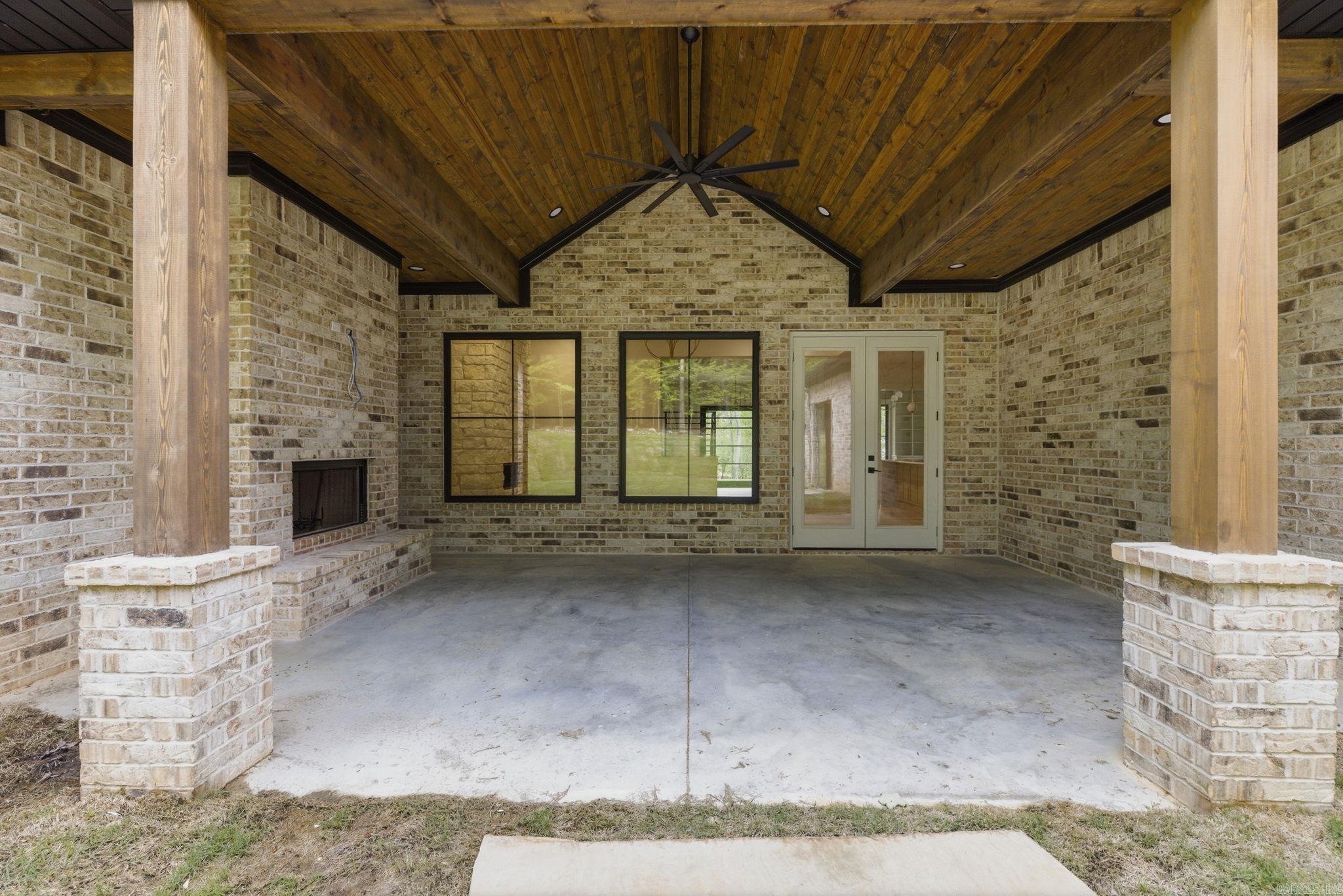 7048 Hannah Lane Property Photo 41