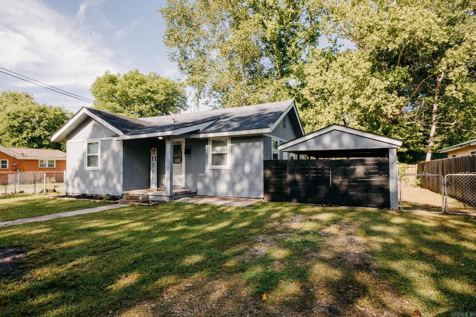 523 Cox Street Property Photo 1