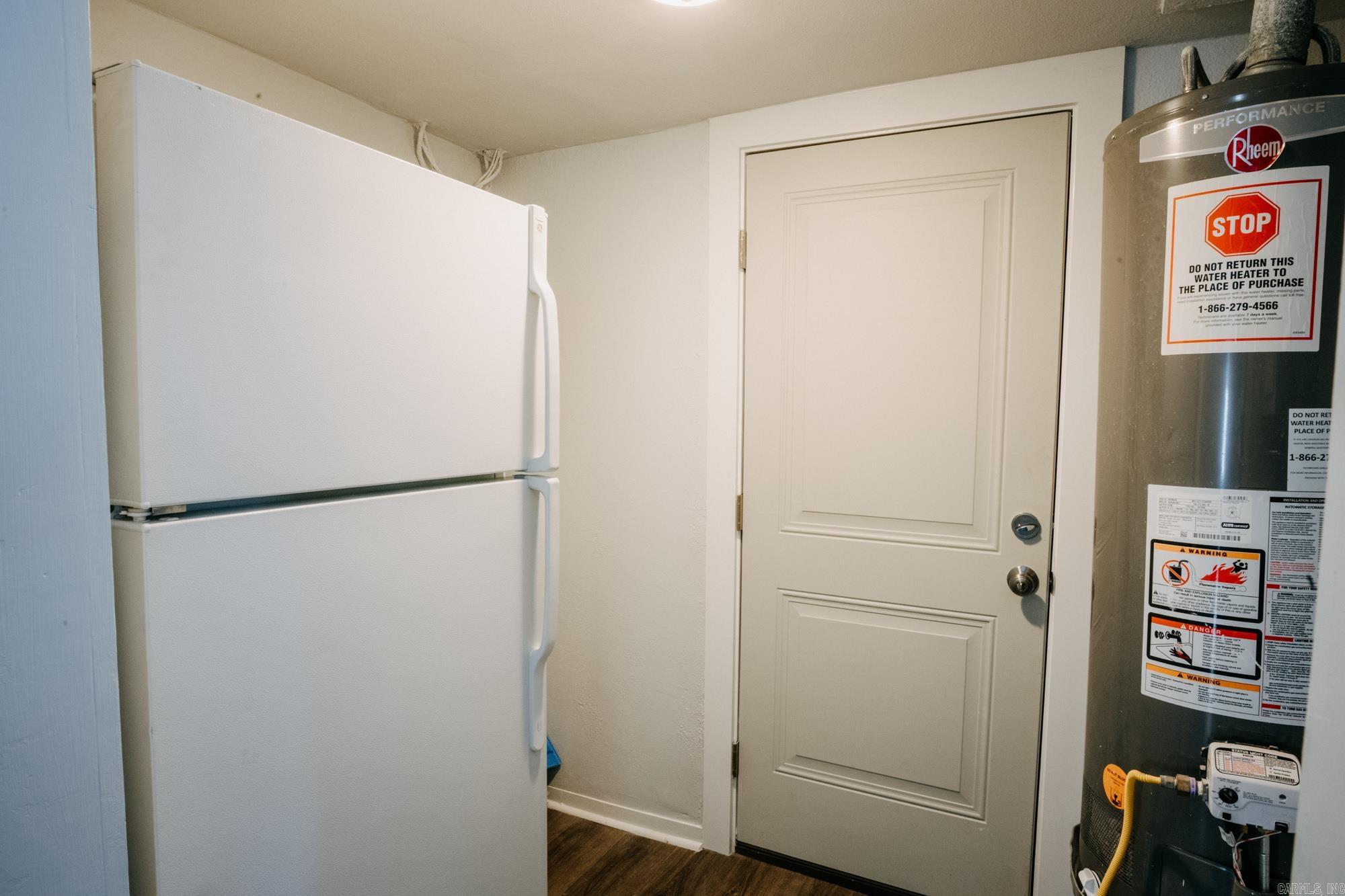 523 Cox Street Property Photo 18