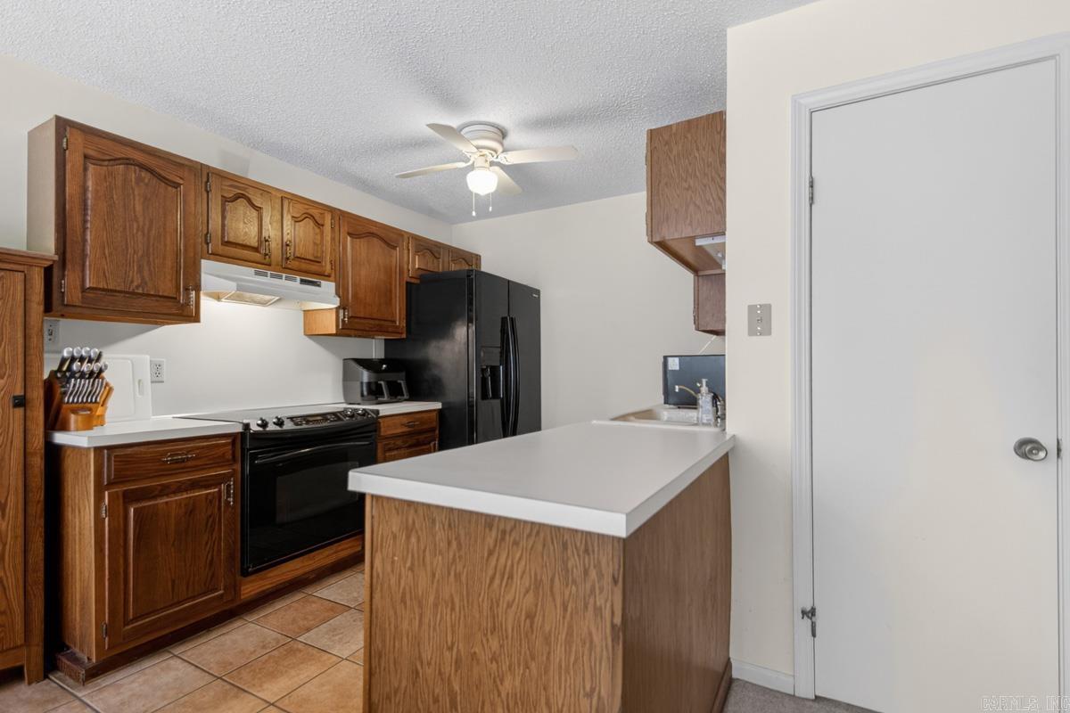 21 Woodlore Circle Property Photo 8