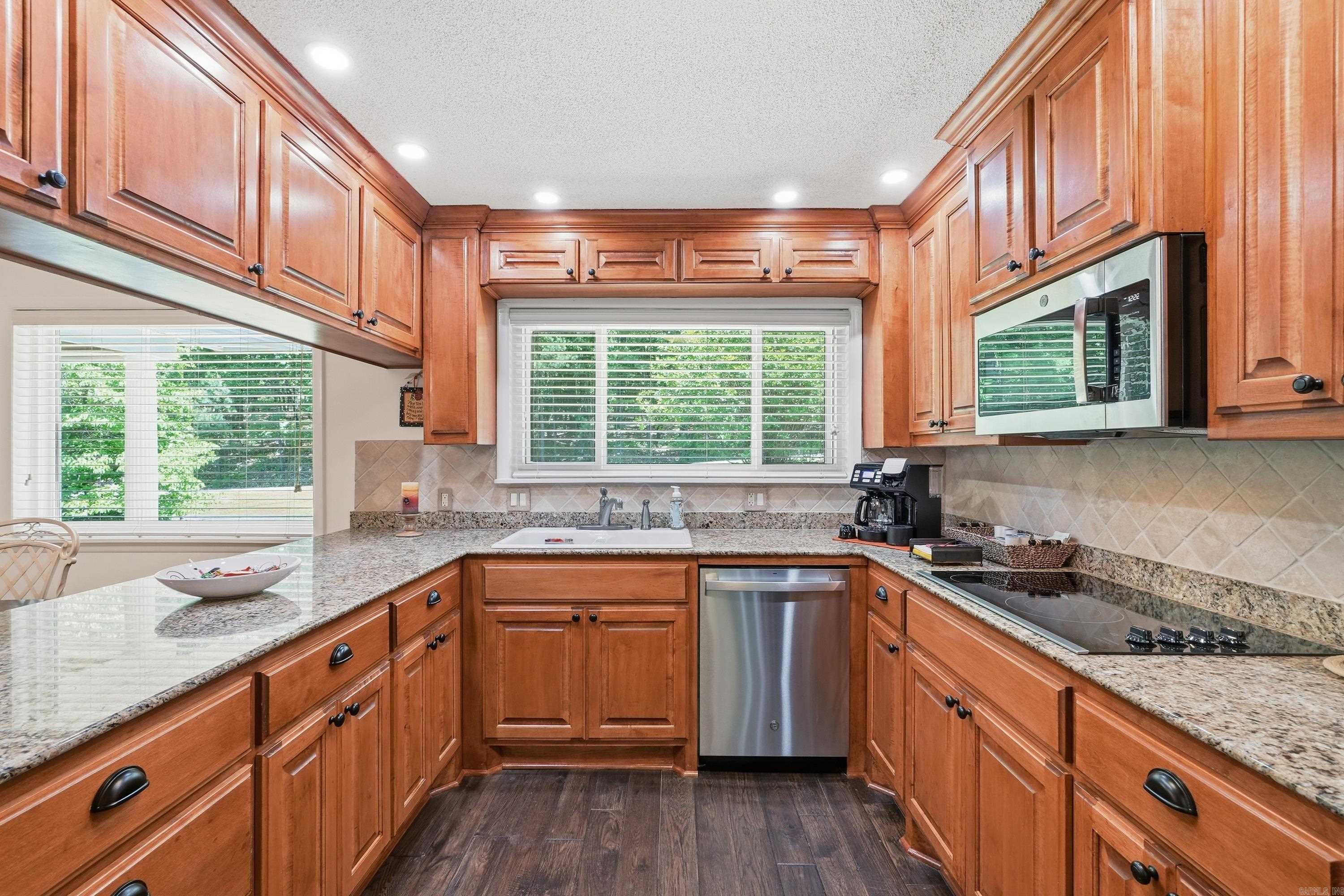 107 Hillside Drive Property Photo 15