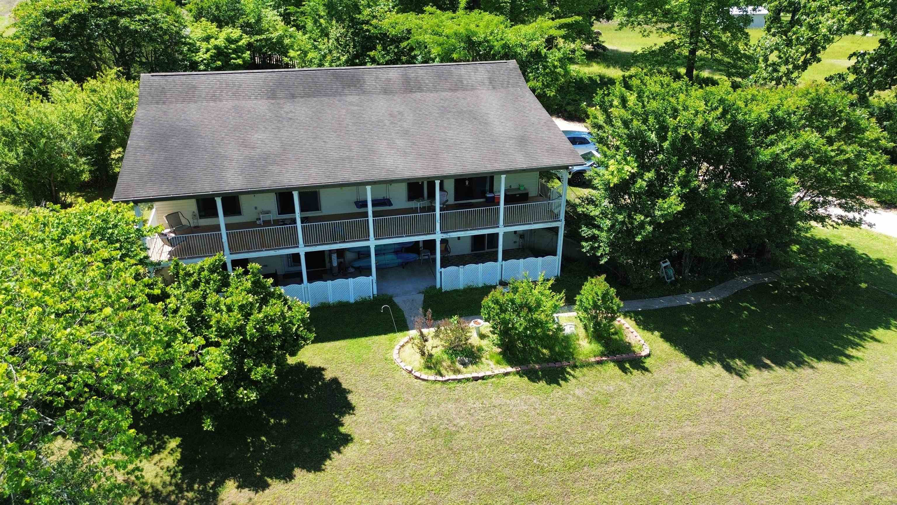 1350 Circle Road Property Photo 5