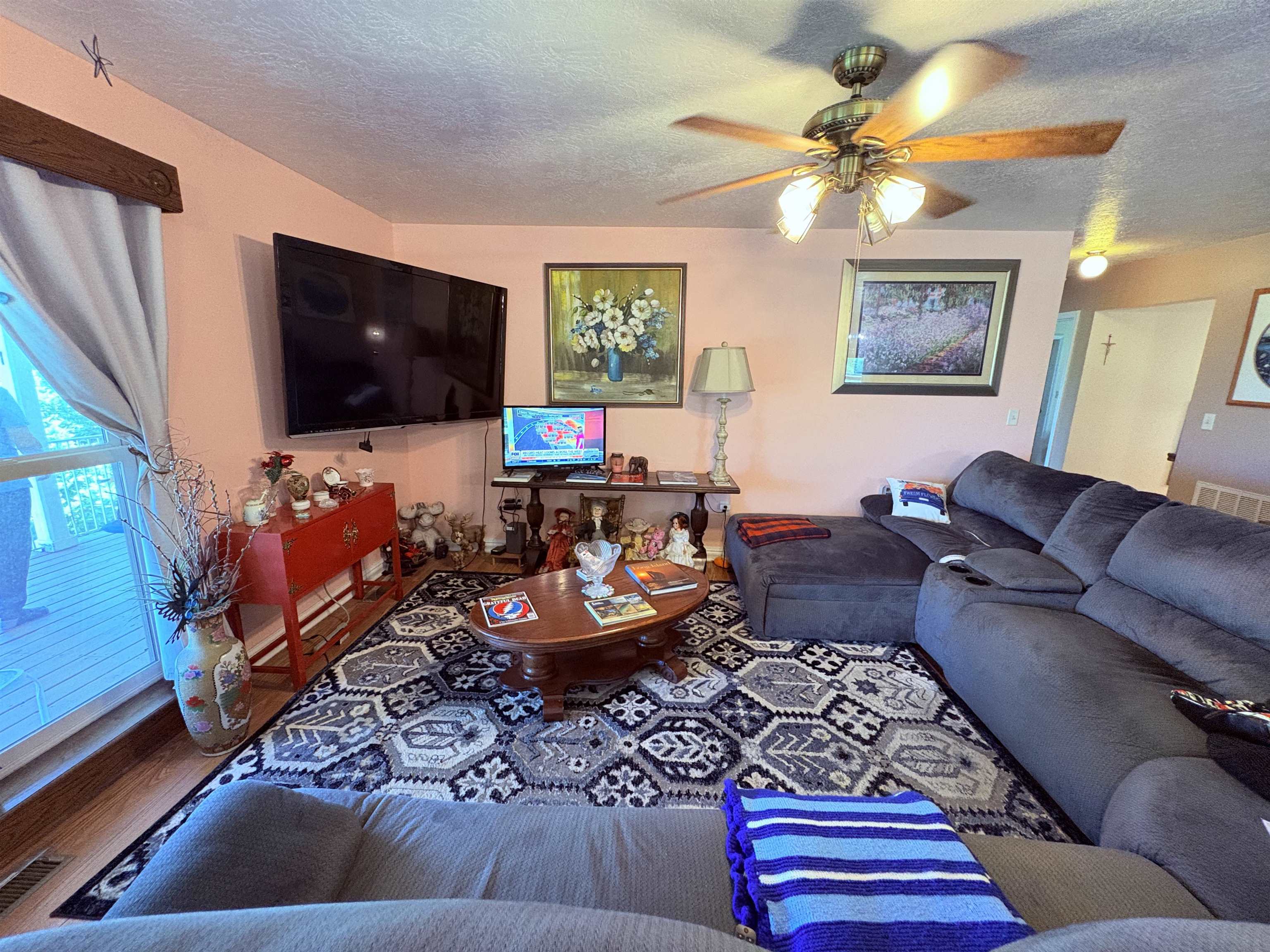 1350 Circle Road Property Photo 8