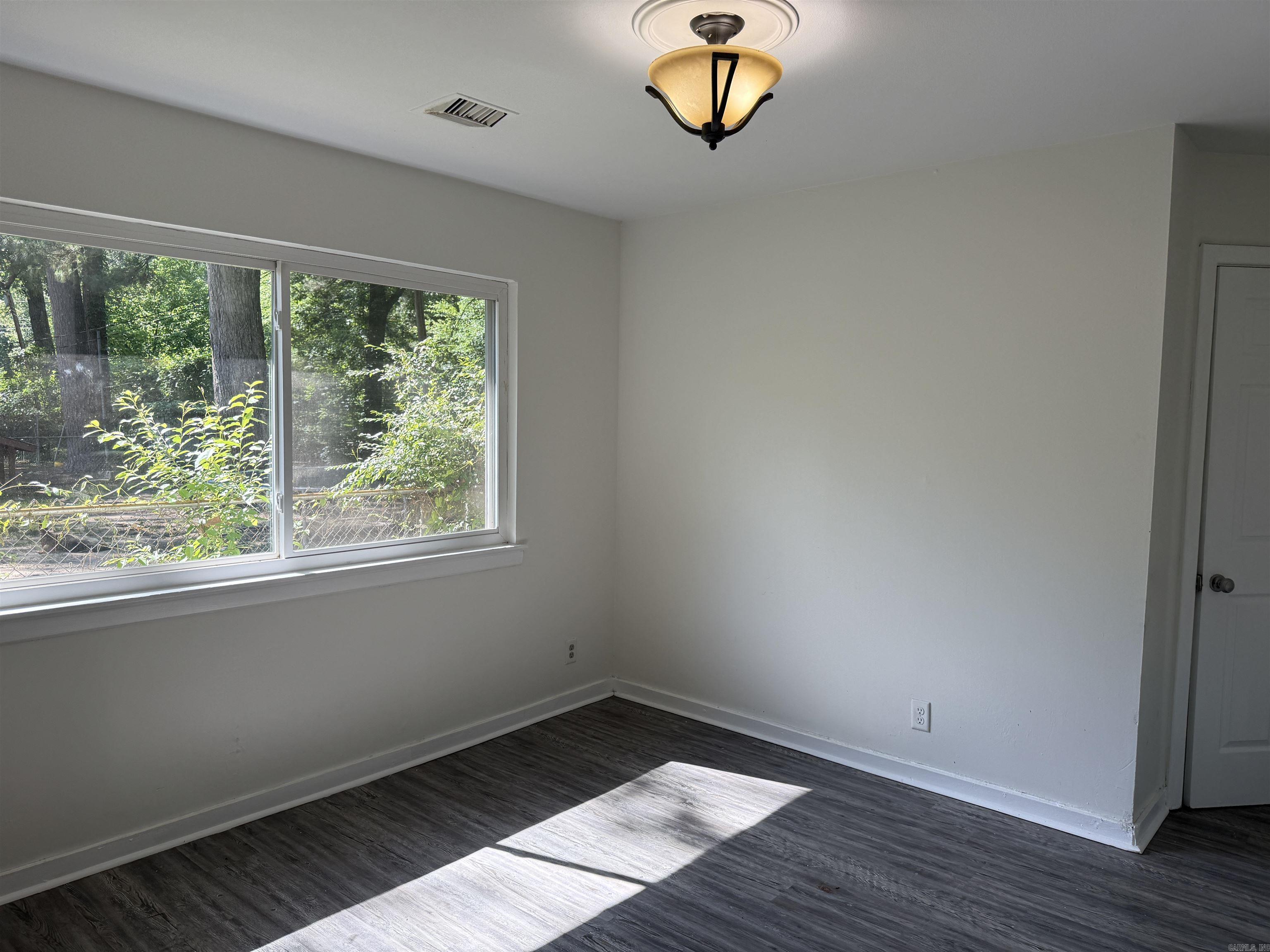 6432 Tulip Road Property Photo 9