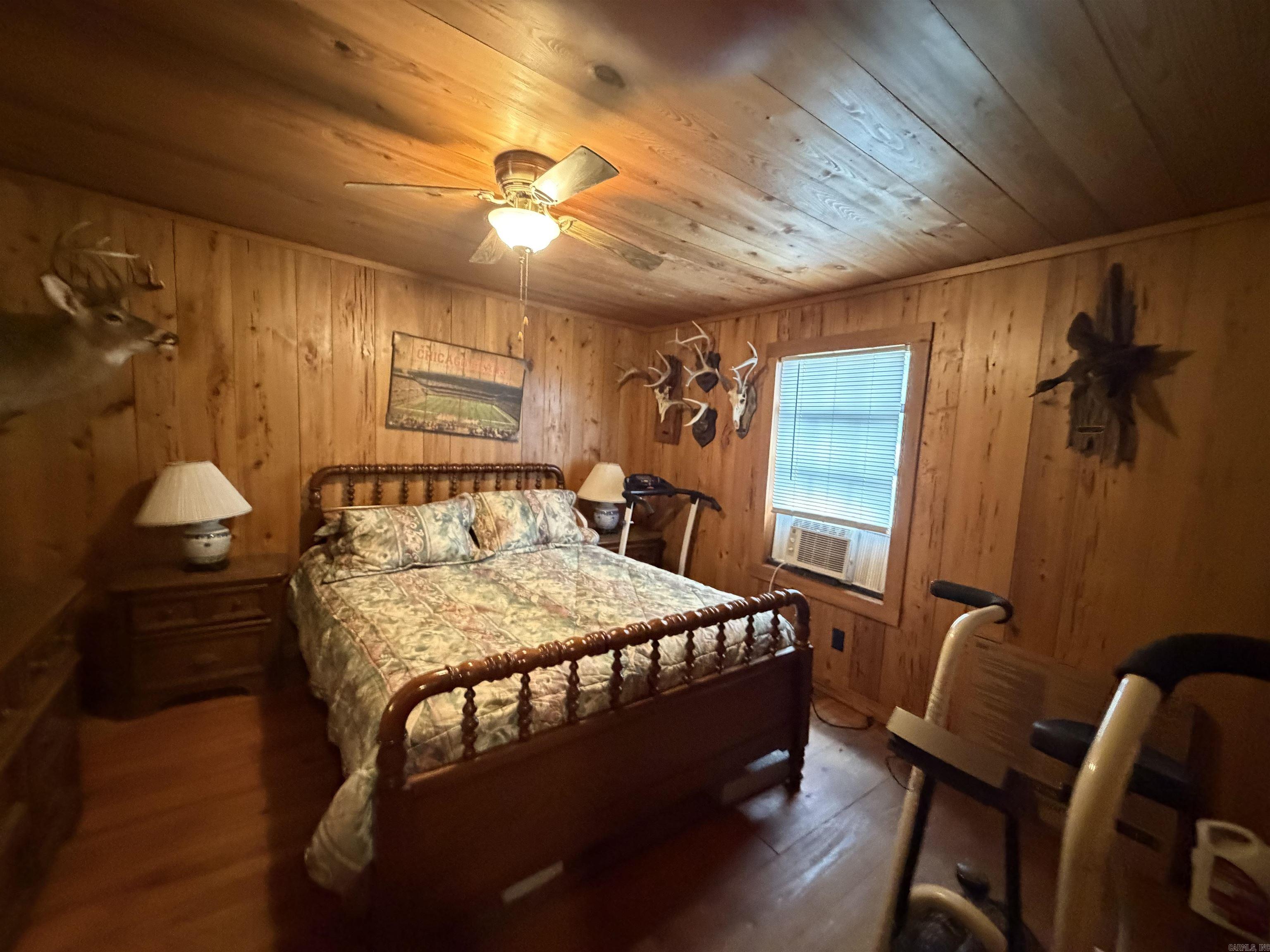 498 Wood Street Property Photo 18