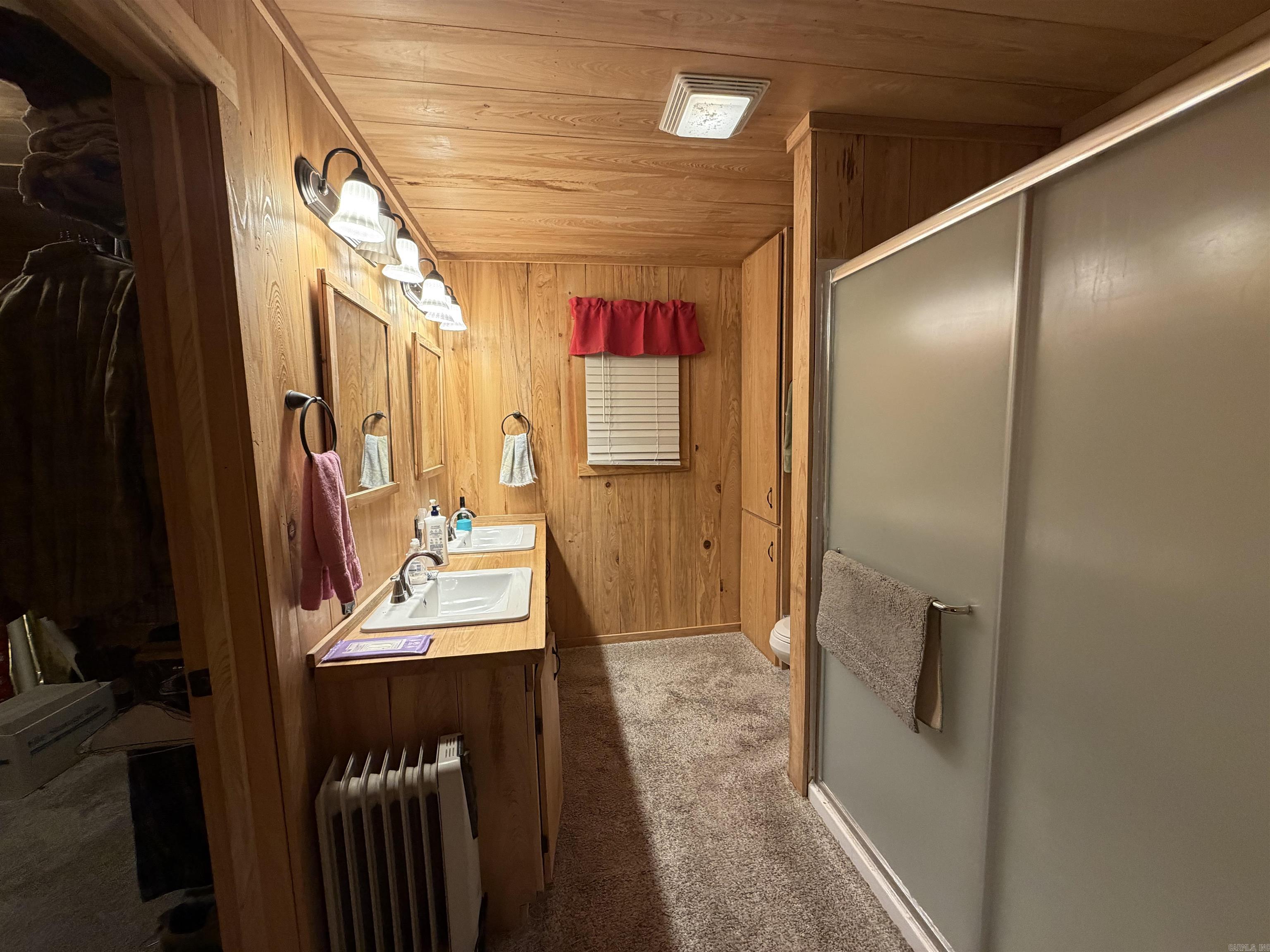 498 Wood Street Property Photo 24
