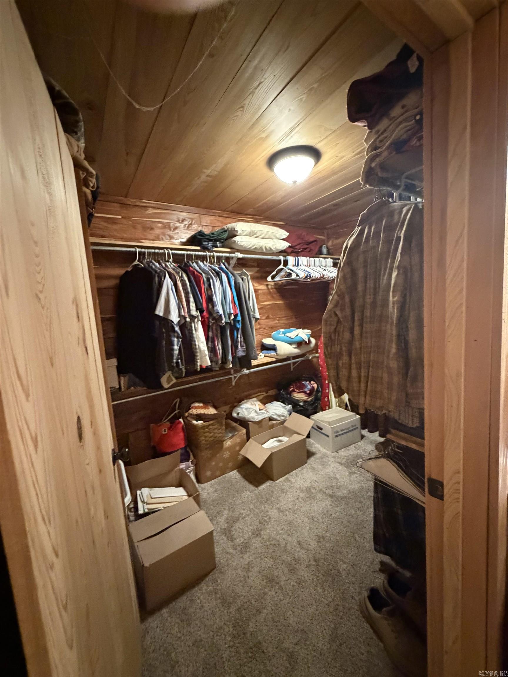 498 Wood Street Property Photo 26