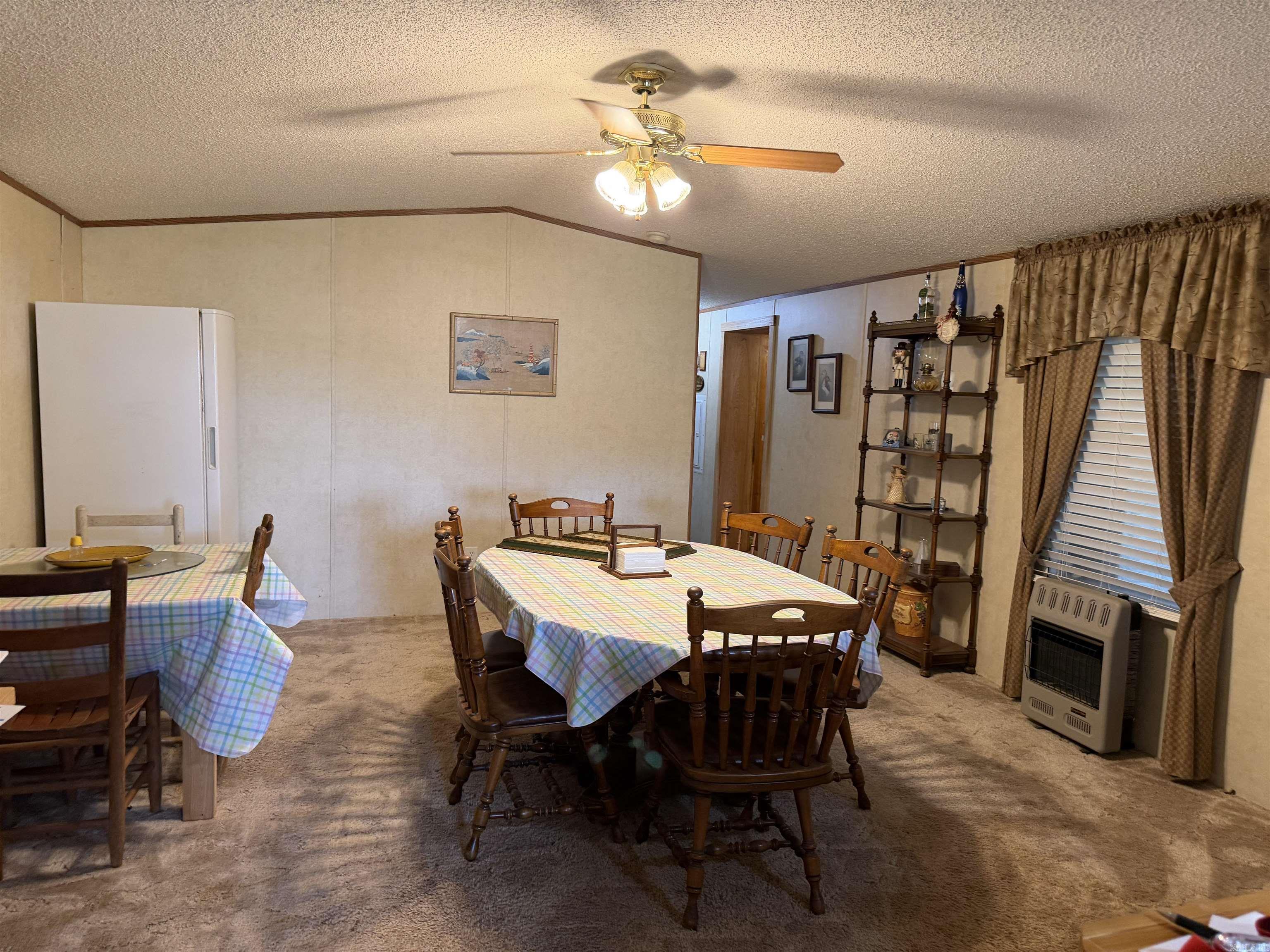 498 Wood Street Property Photo 28
