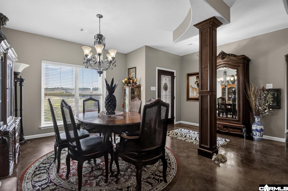 115 Pebble Loop Property Photo 8