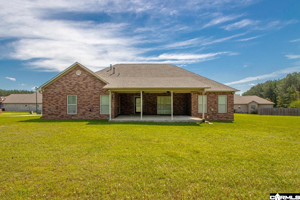 115 Pebble Loop Property Photo 24