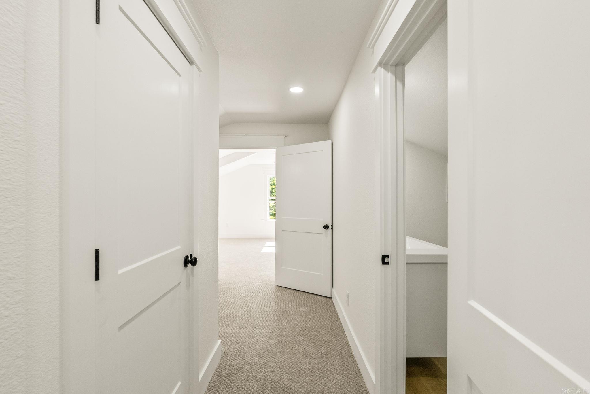 210 Kemp Street Property Photo 45