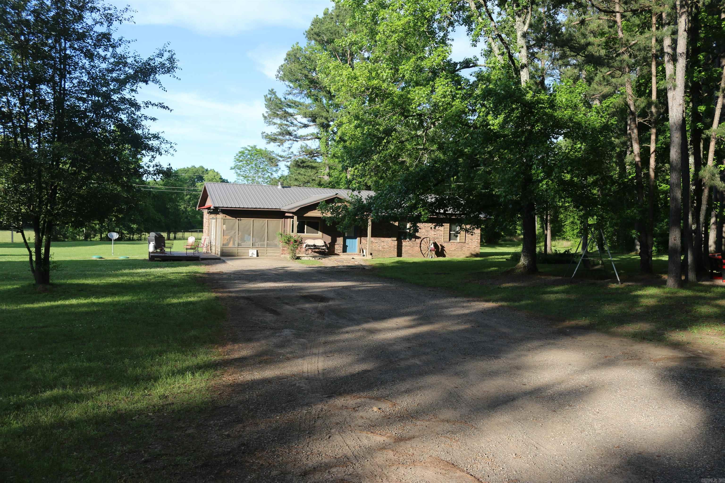 2832 Yearling Ridge Road Property Photo 1